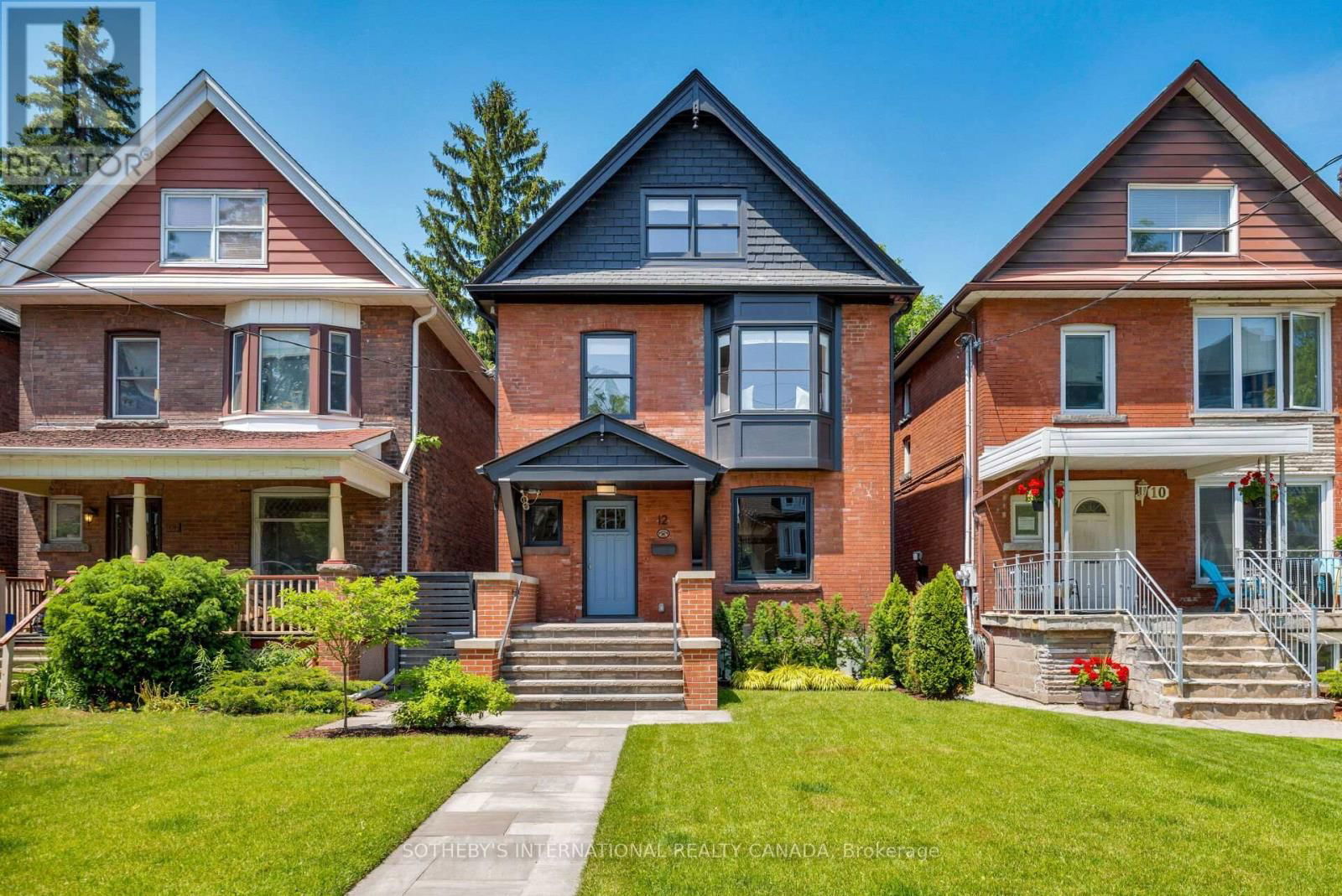 12 HEWITT AVENUE Image 1