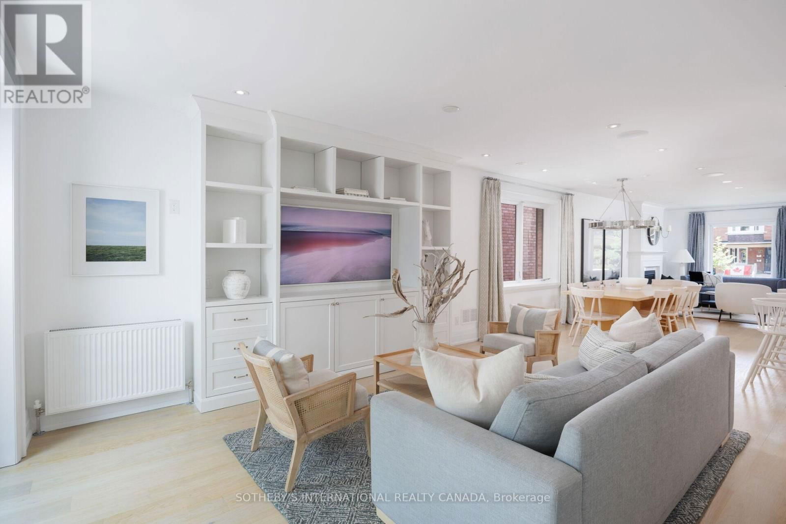 12 HEWITT AVENUE Image 12