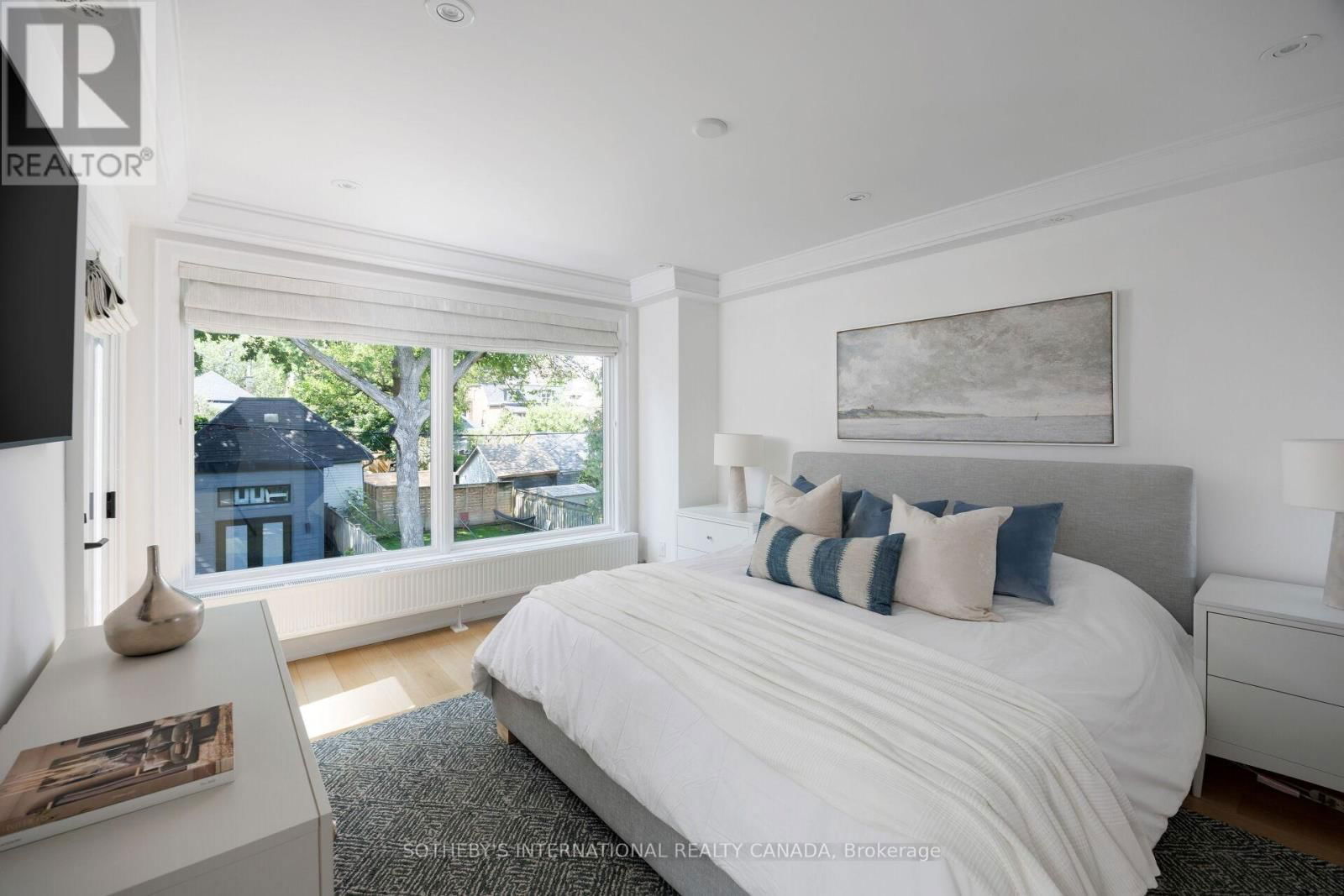 12 HEWITT AVENUE Image 14