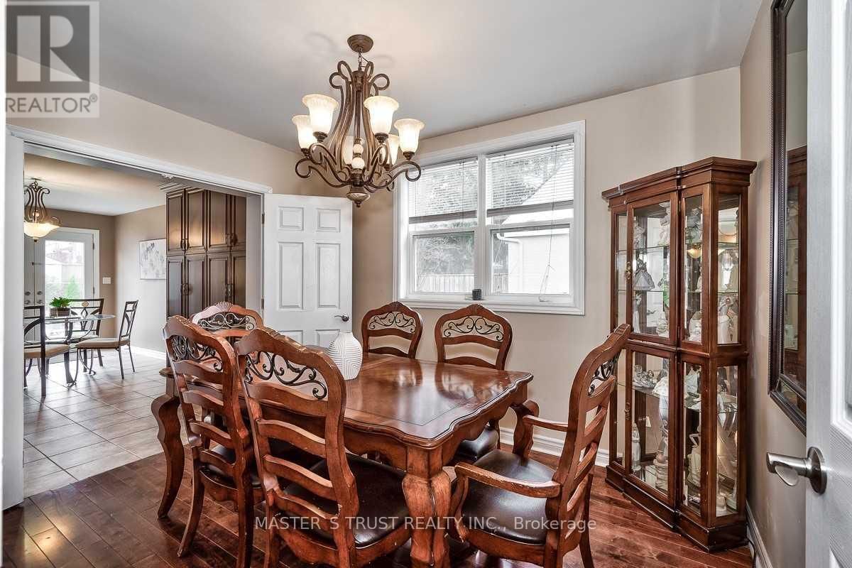 262 QUEEN MARY DRIVE Image 4