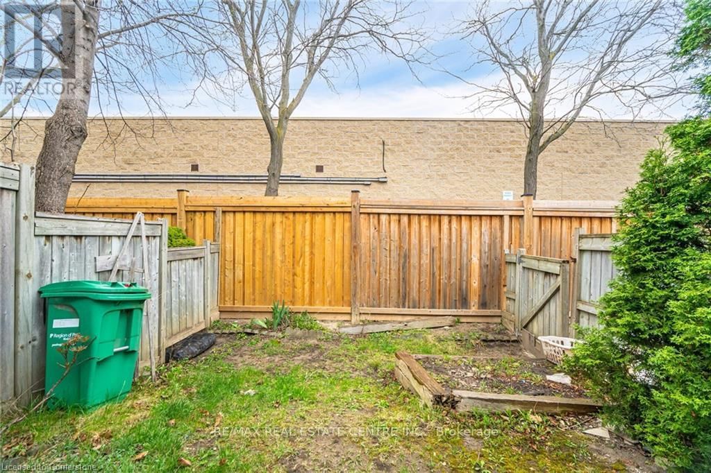 62 - 5255 GUILDWOOD WAY Image 32