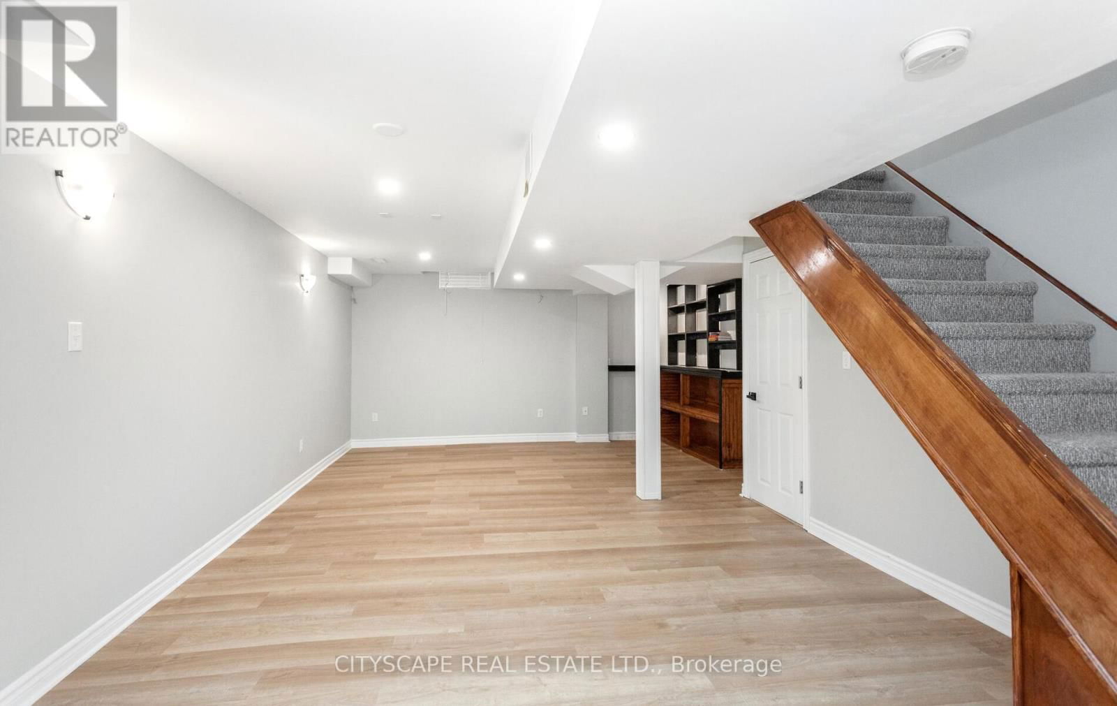 222 ANDREWS TRAIL WEST Image 39
