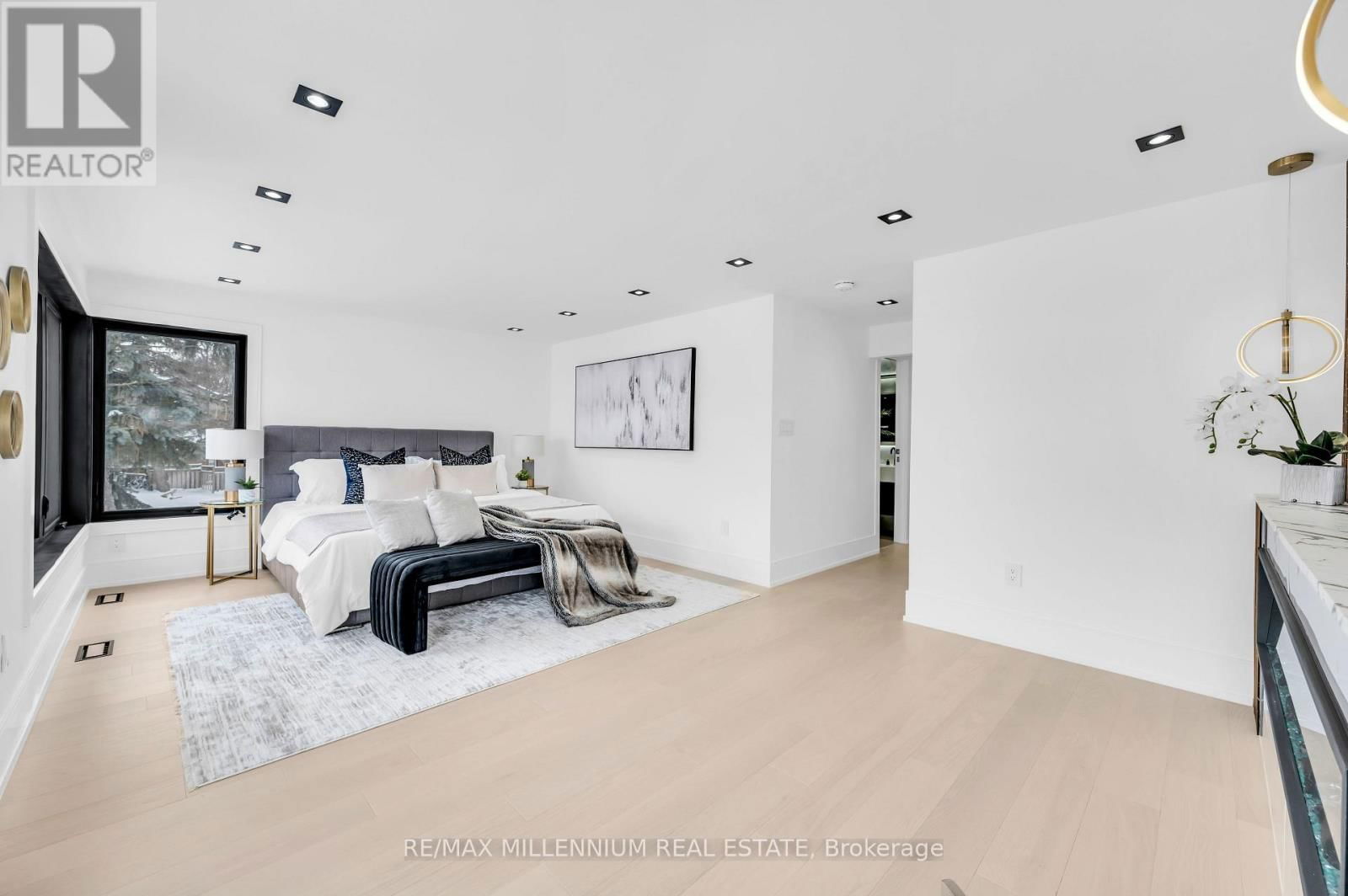 2893 FOLKWAY DRIVE Image 18