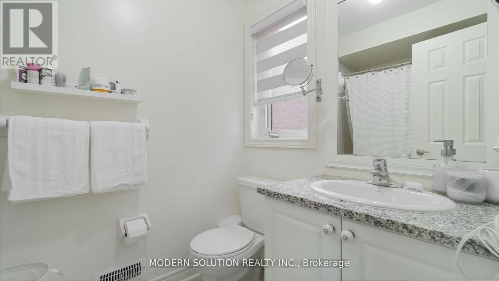 552 BESSBOROUGH DRIVE Image 24