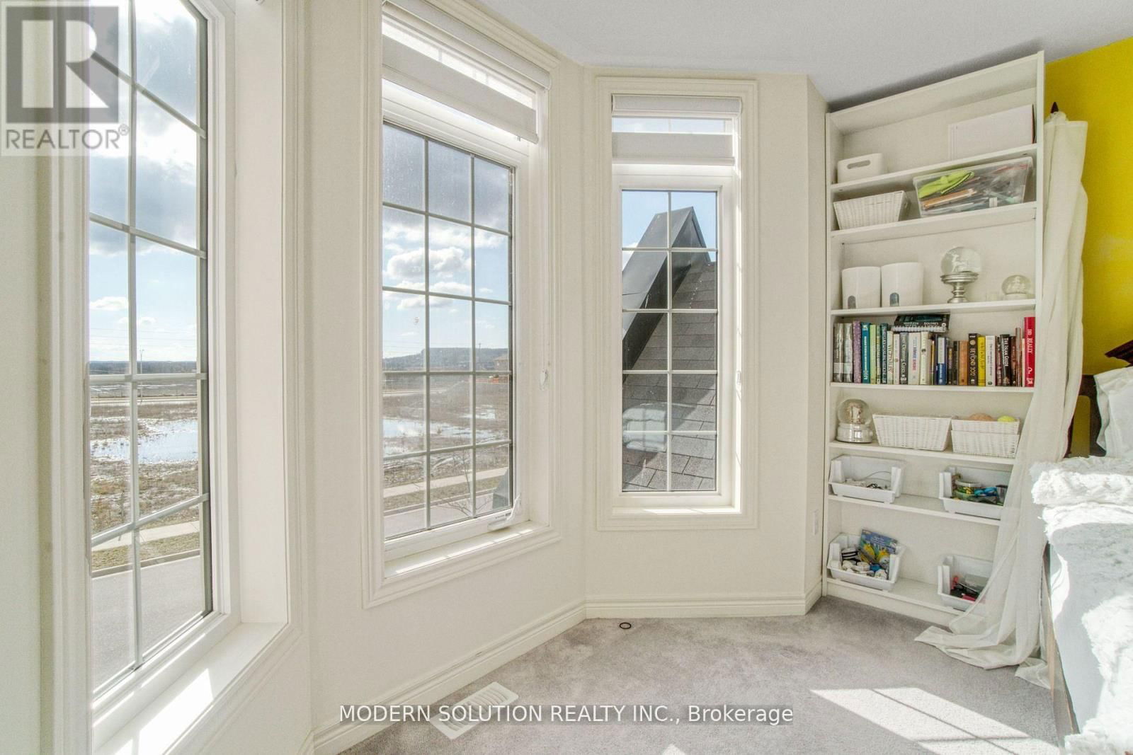 552 BESSBOROUGH DRIVE Image 30