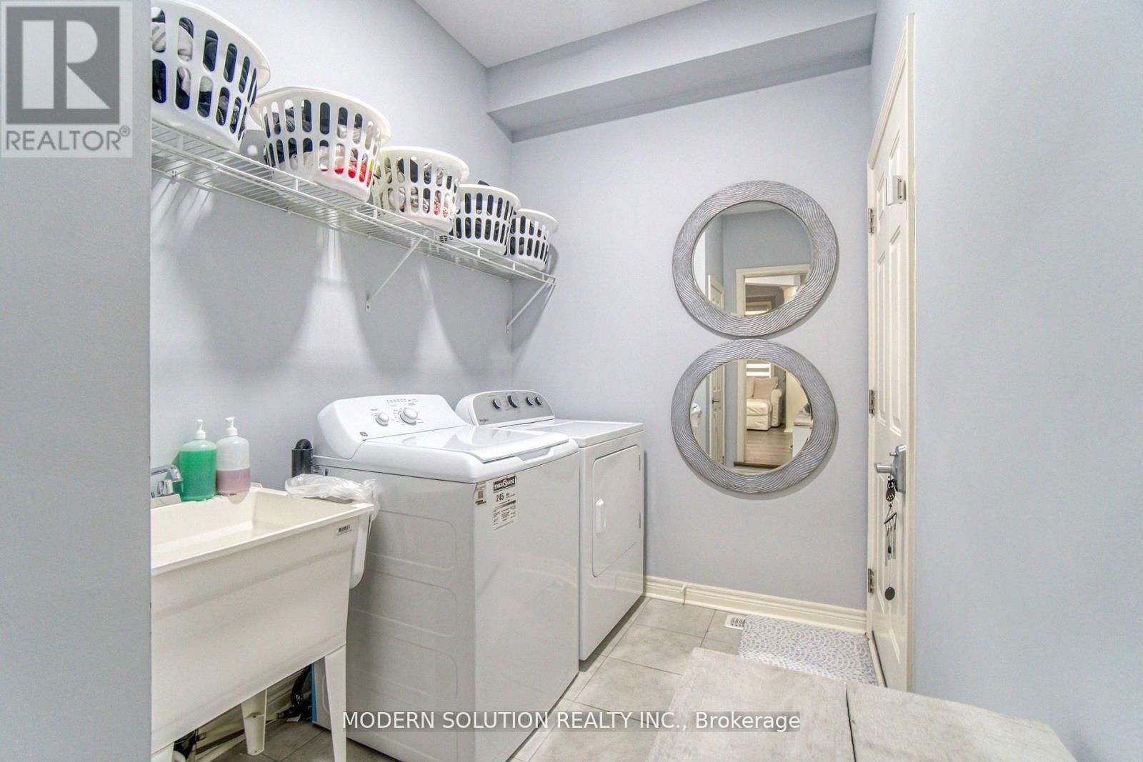 552 BESSBOROUGH DRIVE Image 38