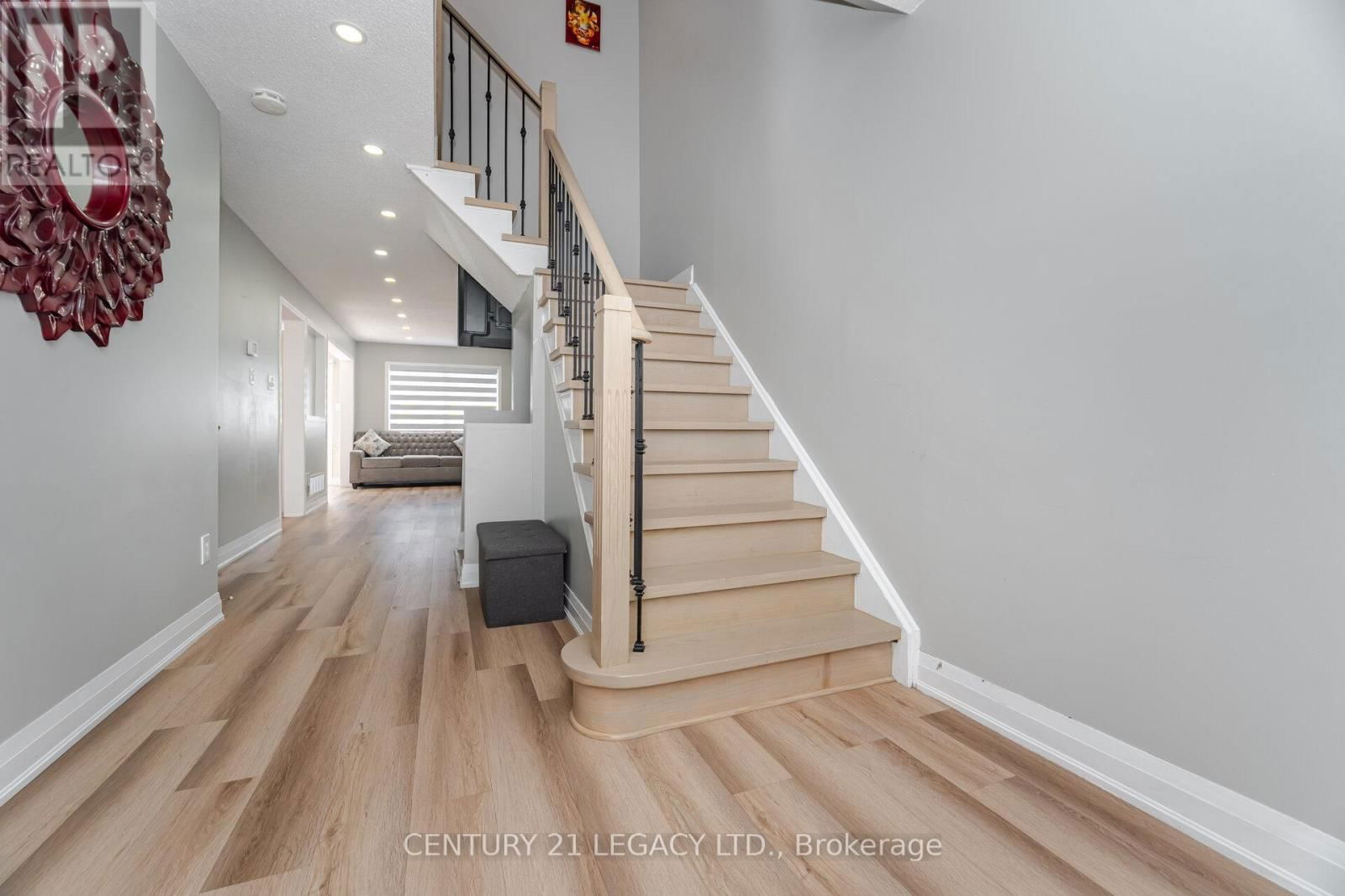 11 - 100 BRICKYARD WAY Image 15