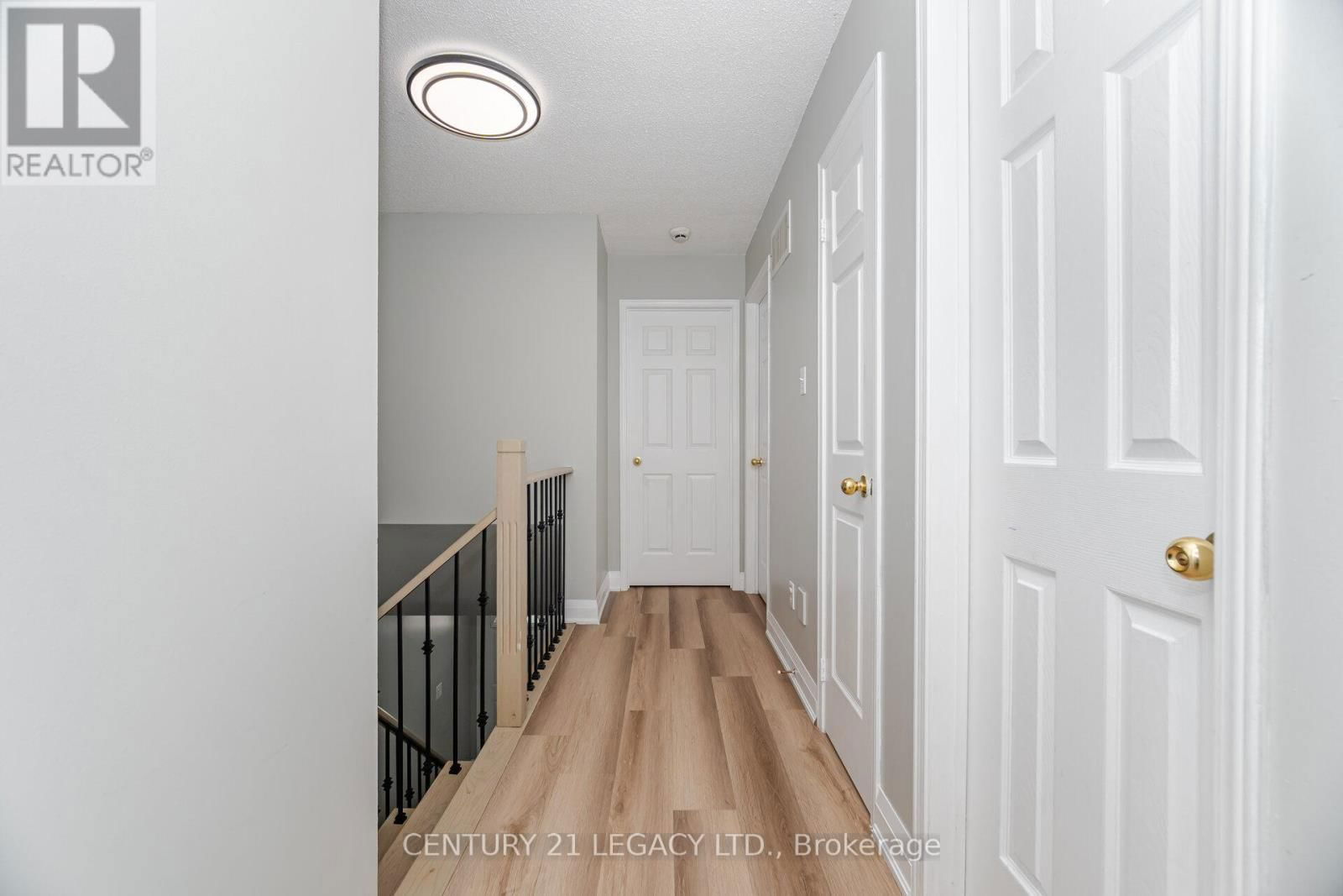 11 - 100 BRICKYARD WAY Image 16
