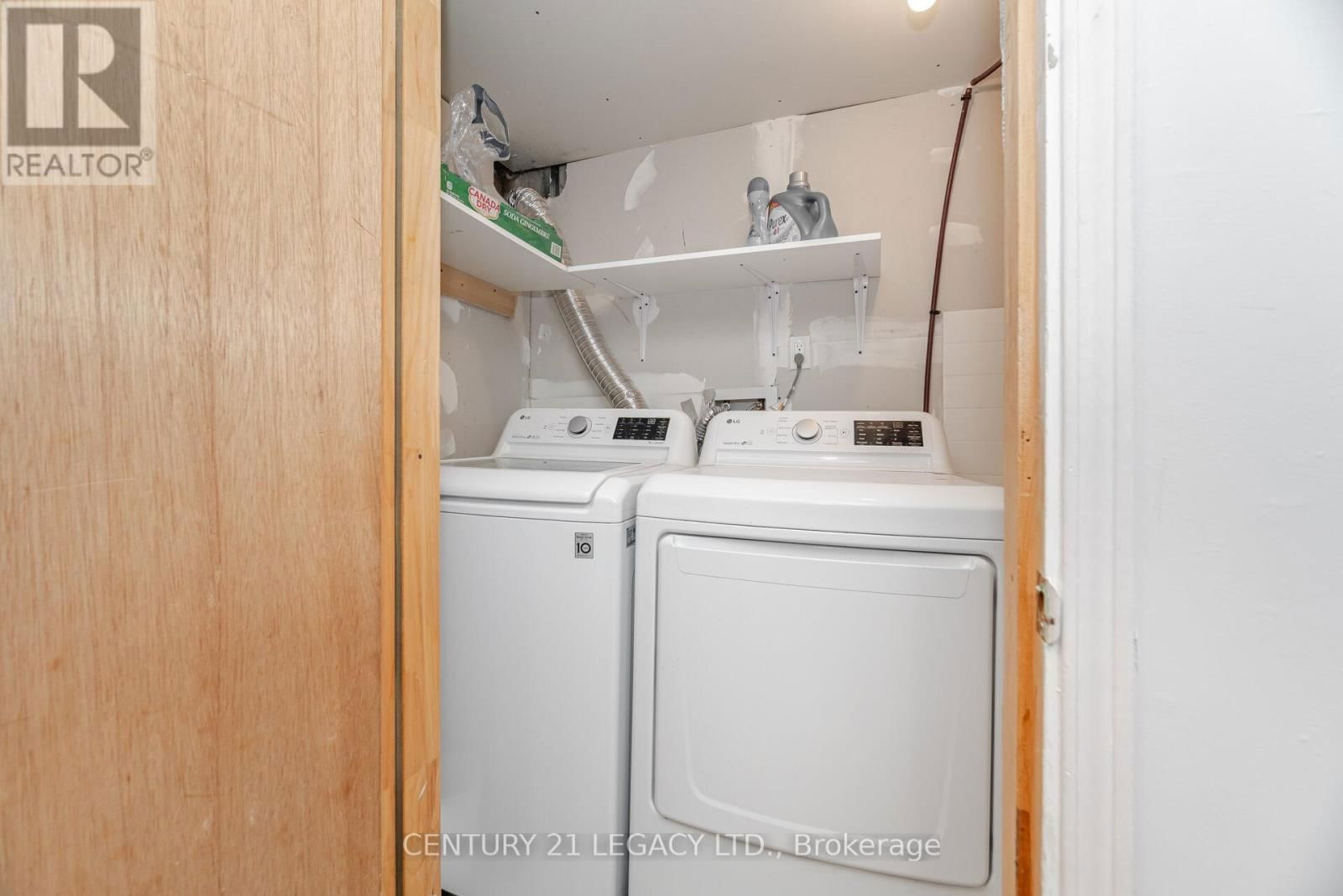 11 - 100 BRICKYARD WAY Image 31