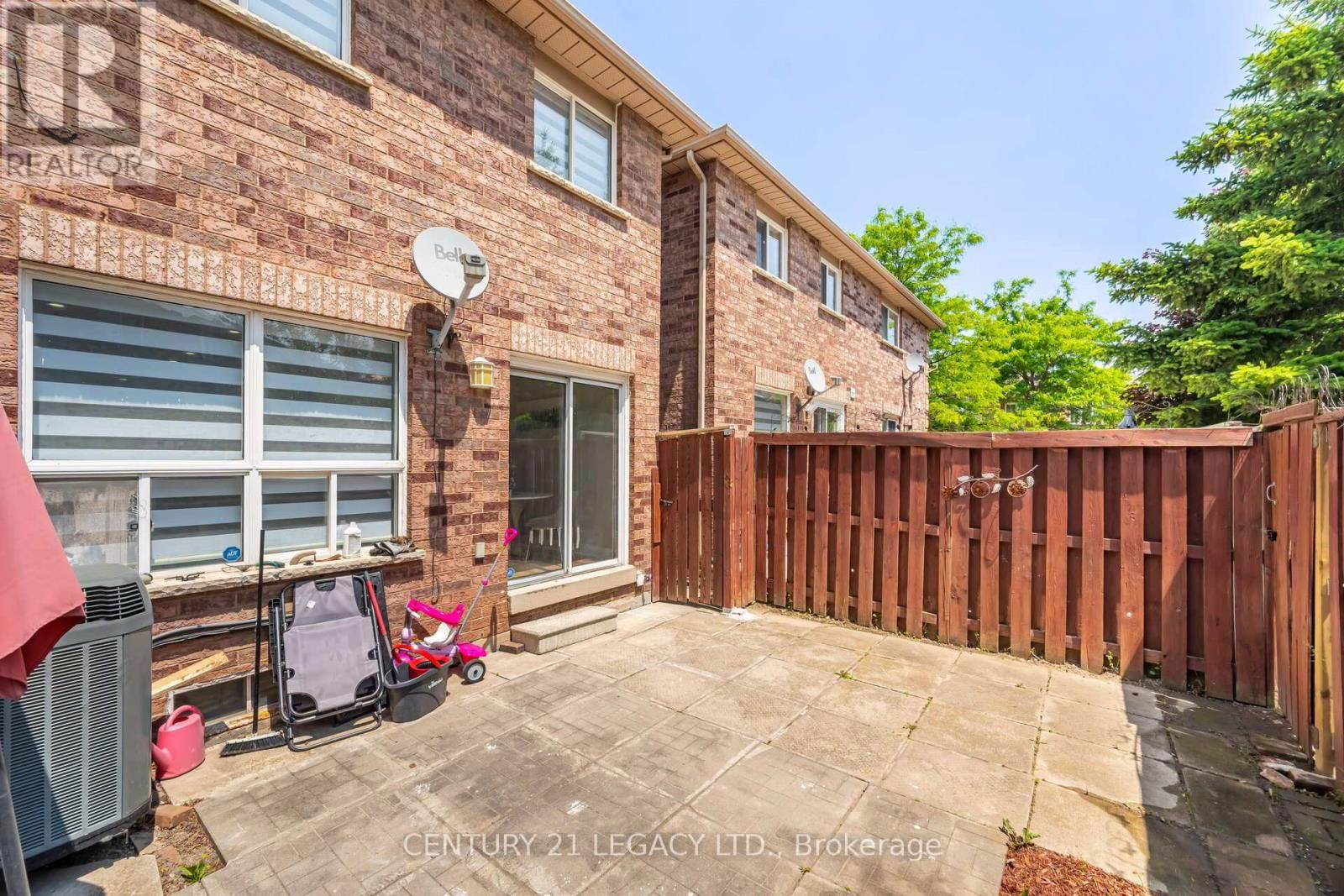 11 - 100 BRICKYARD WAY Image 33