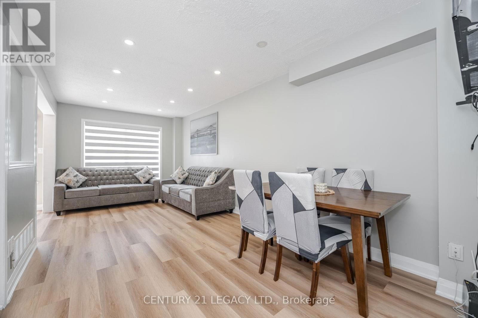 11 - 100 BRICKYARD WAY Image 7