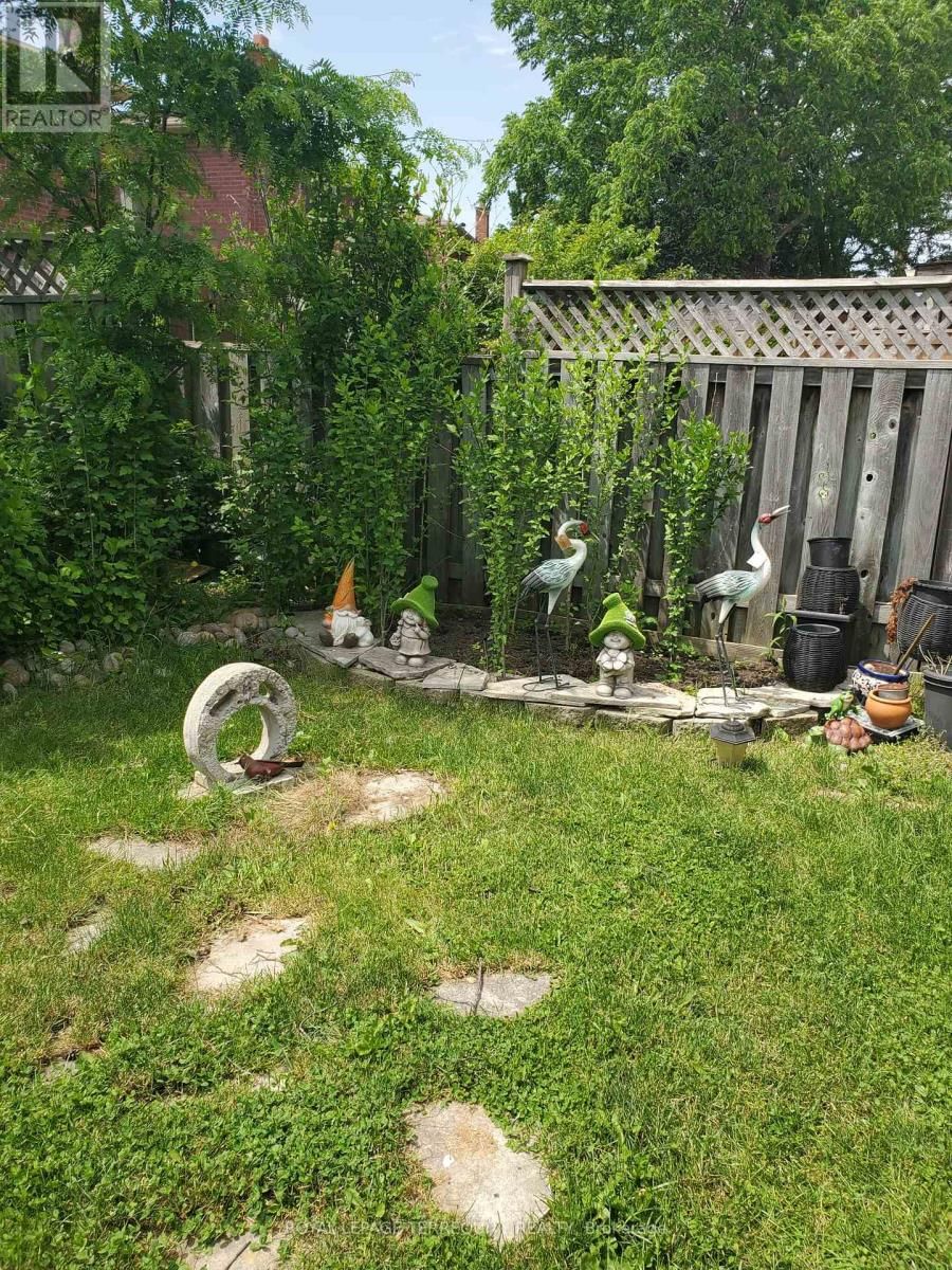 19 TRALEE STREET Image 11