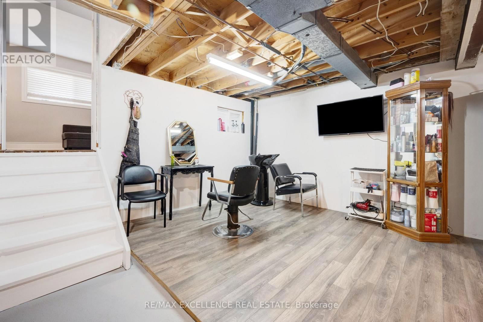 18 CARTER DRIVE Image 36
