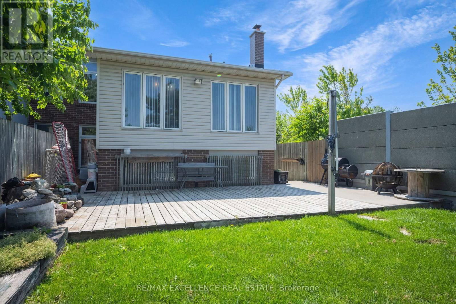 18 CARTER DRIVE Image 43