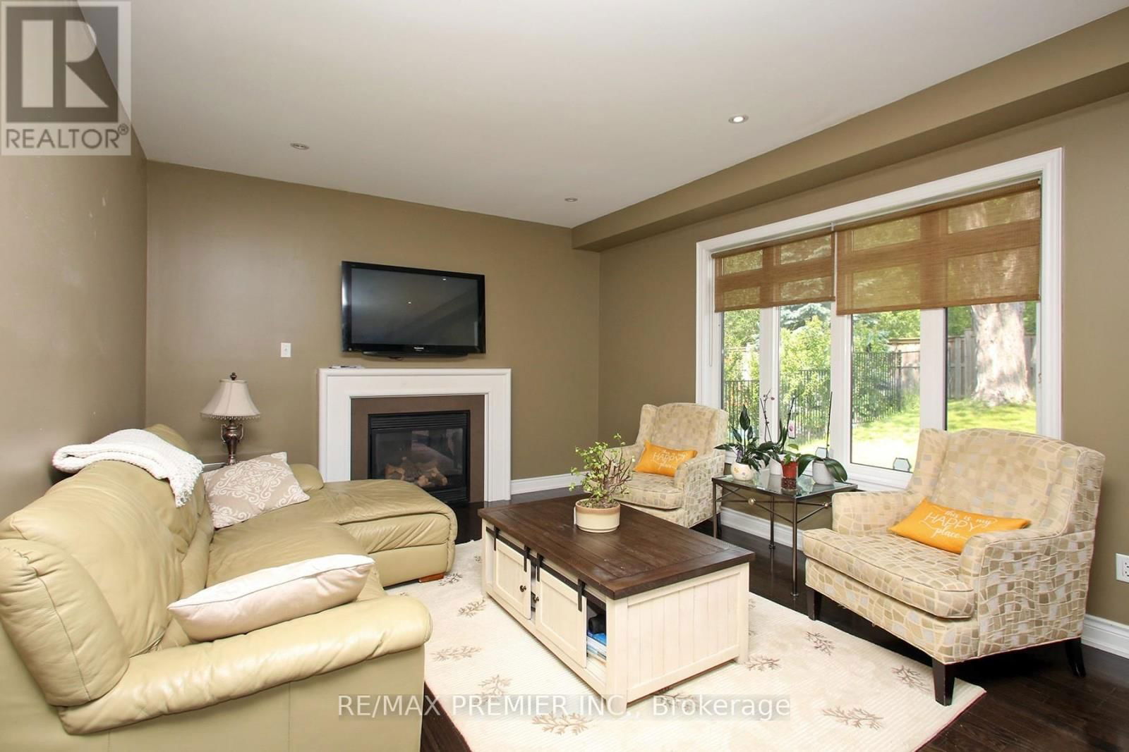 1525 BARBERTOWN ROAD Image 16