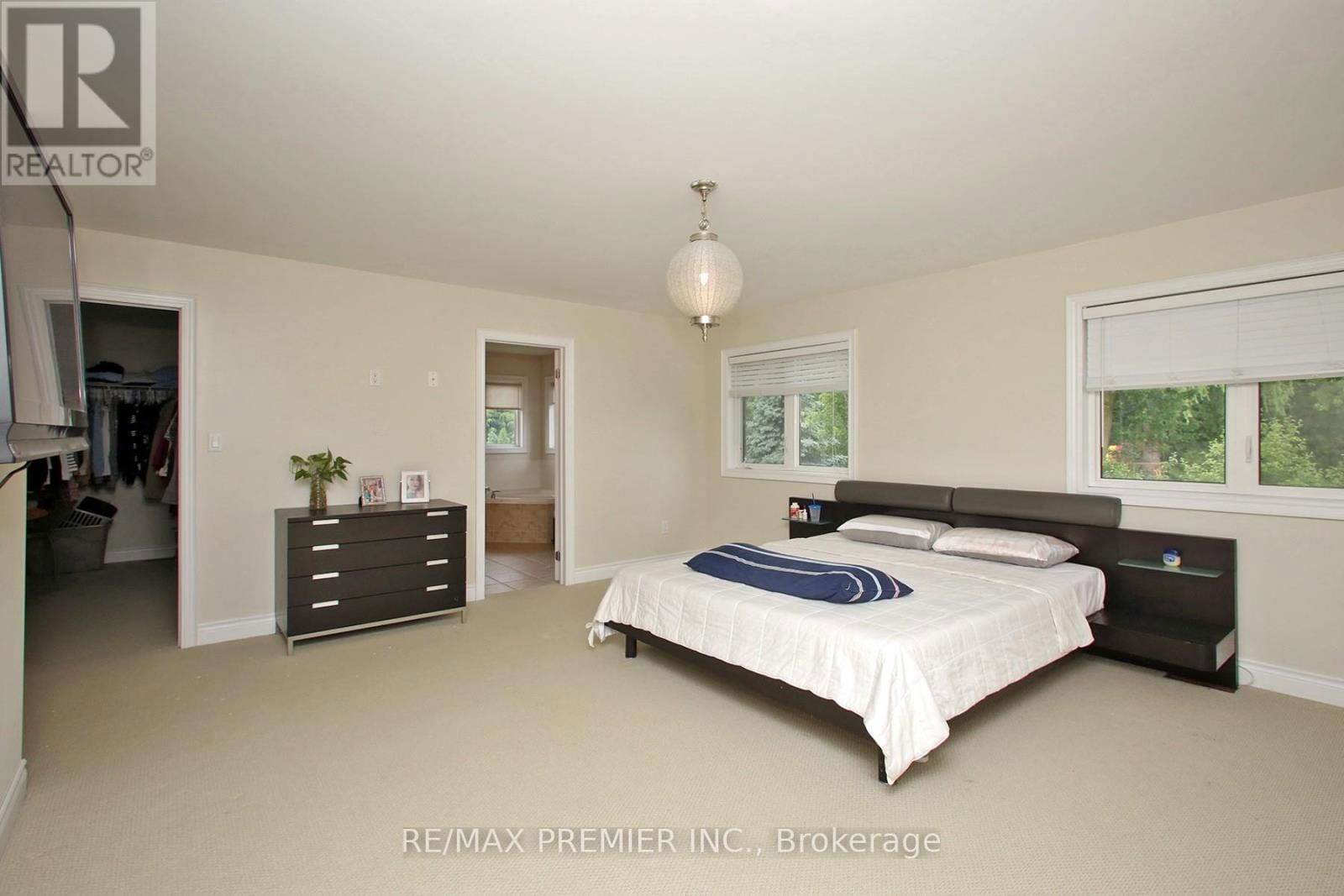 1525 BARBERTOWN ROAD Image 18
