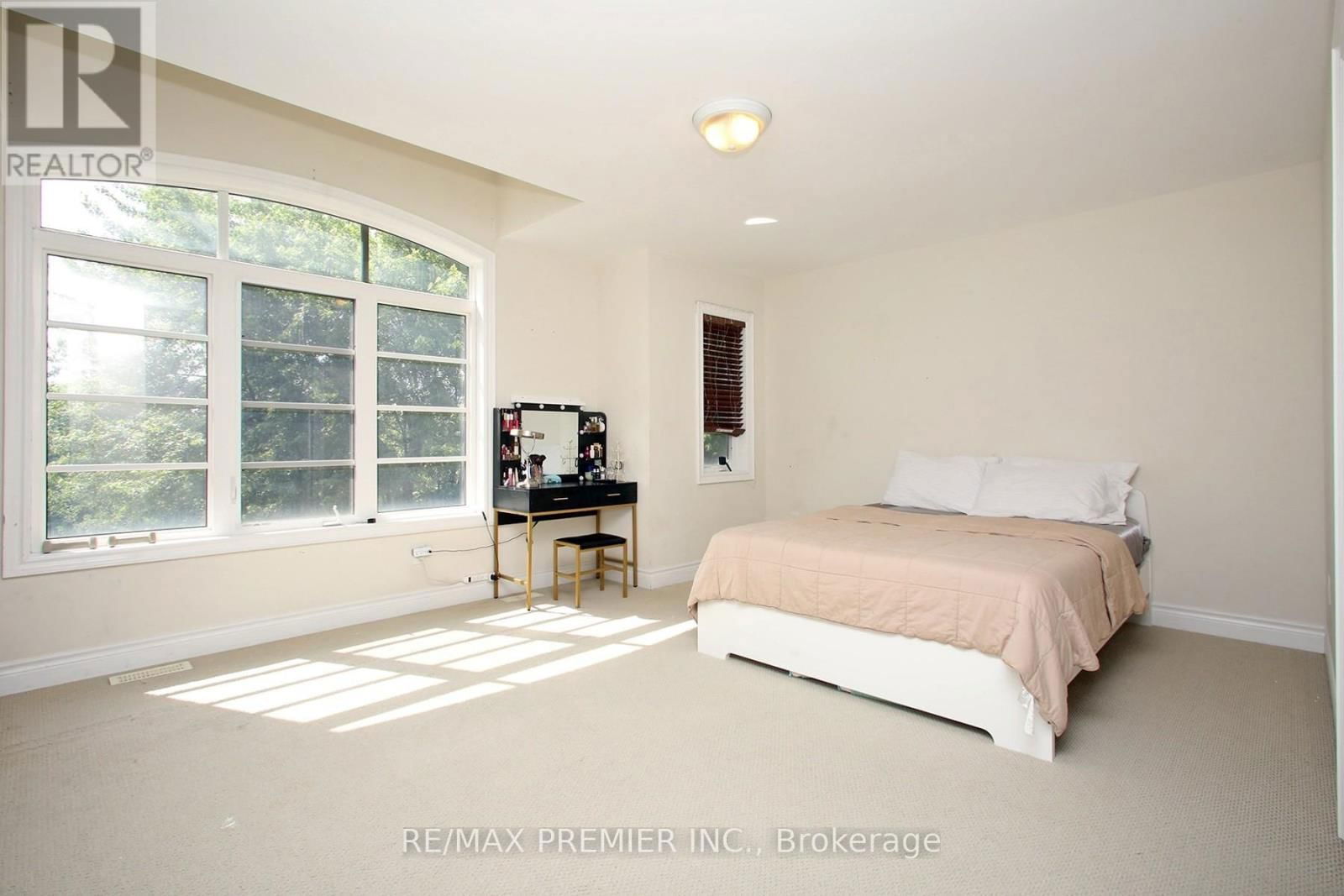1525 BARBERTOWN ROAD Image 20