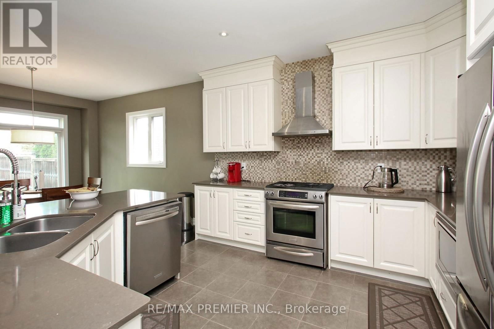 1525 BARBERTOWN ROAD Image 9