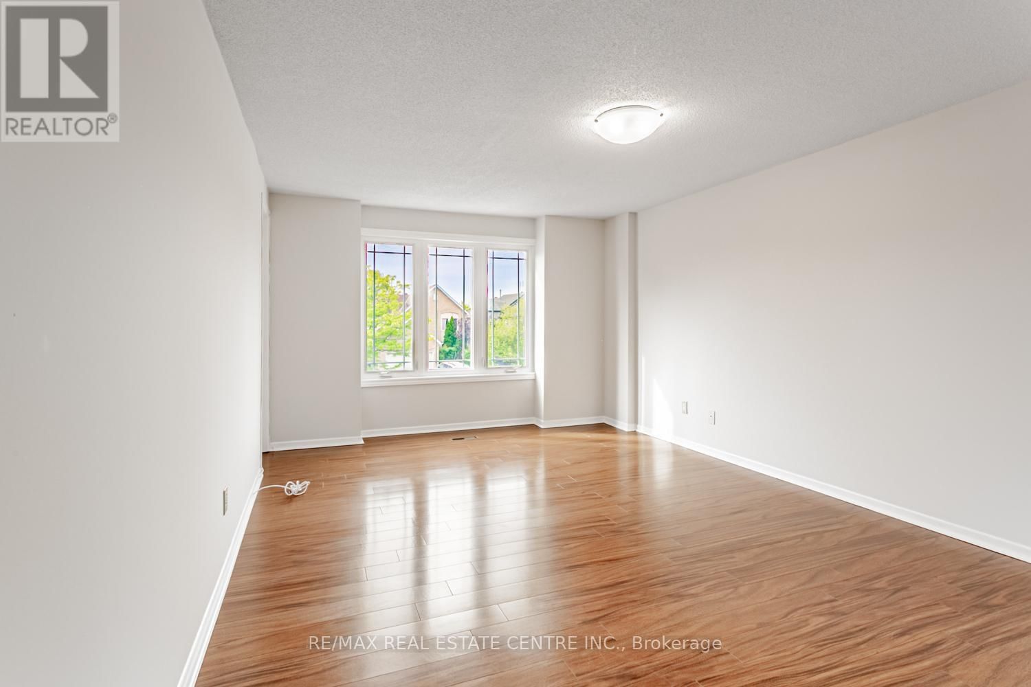 7221 DANTON PROMENADE Image 14