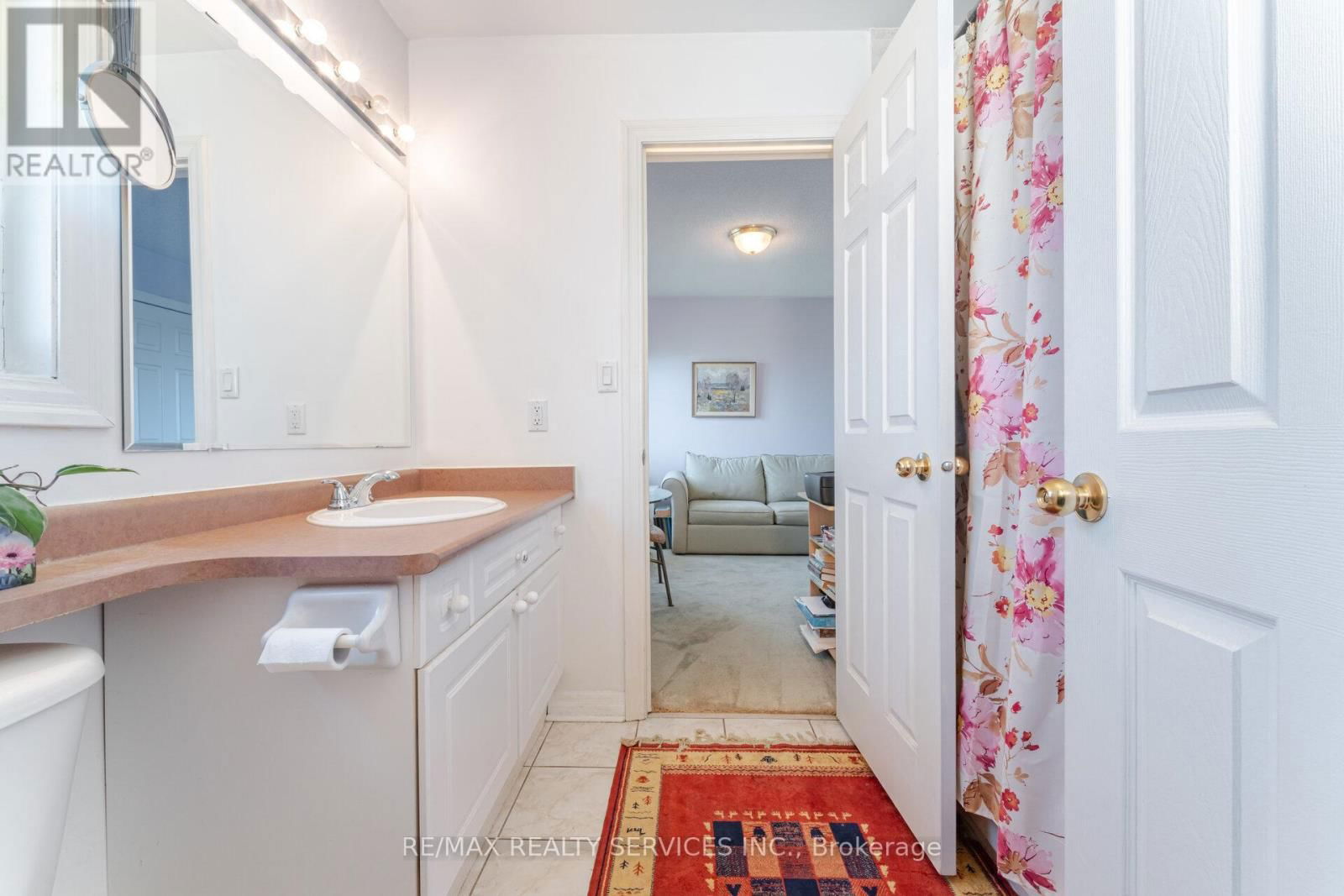 18 SHERBO CRESCENT Image 33