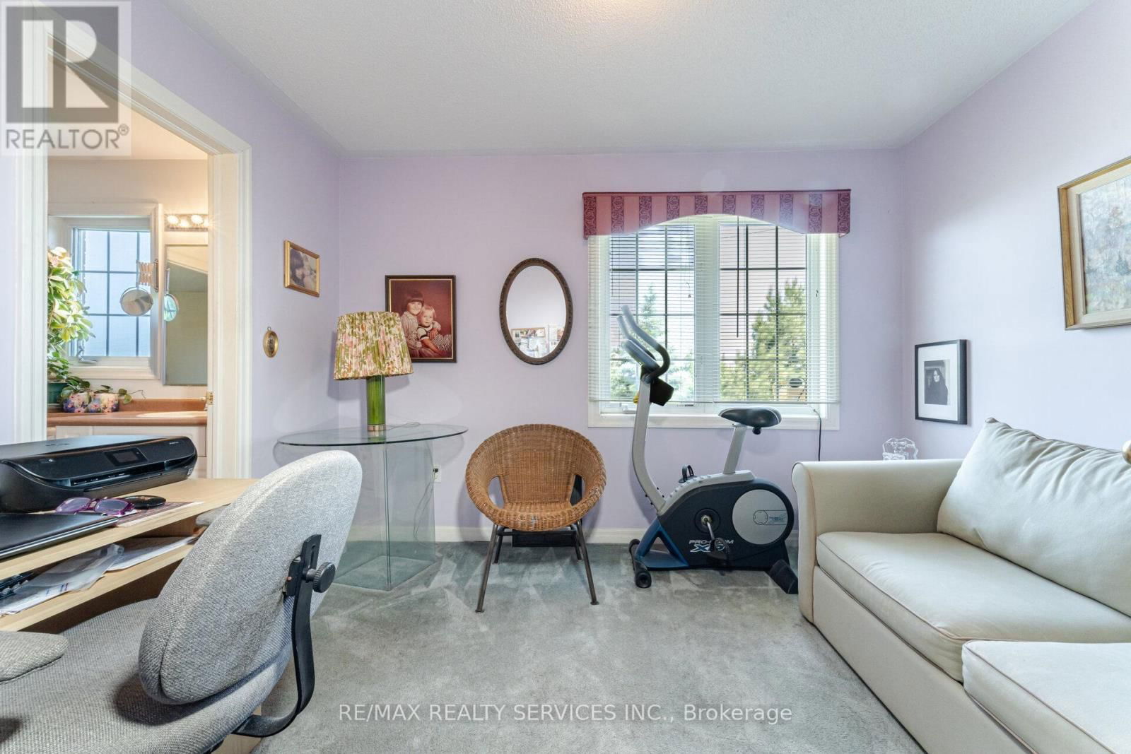 18 SHERBO CRESCENT Image 34