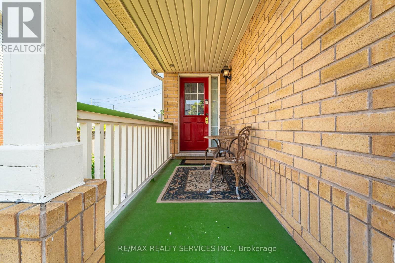 18 SHERBO CRESCENT Image 5