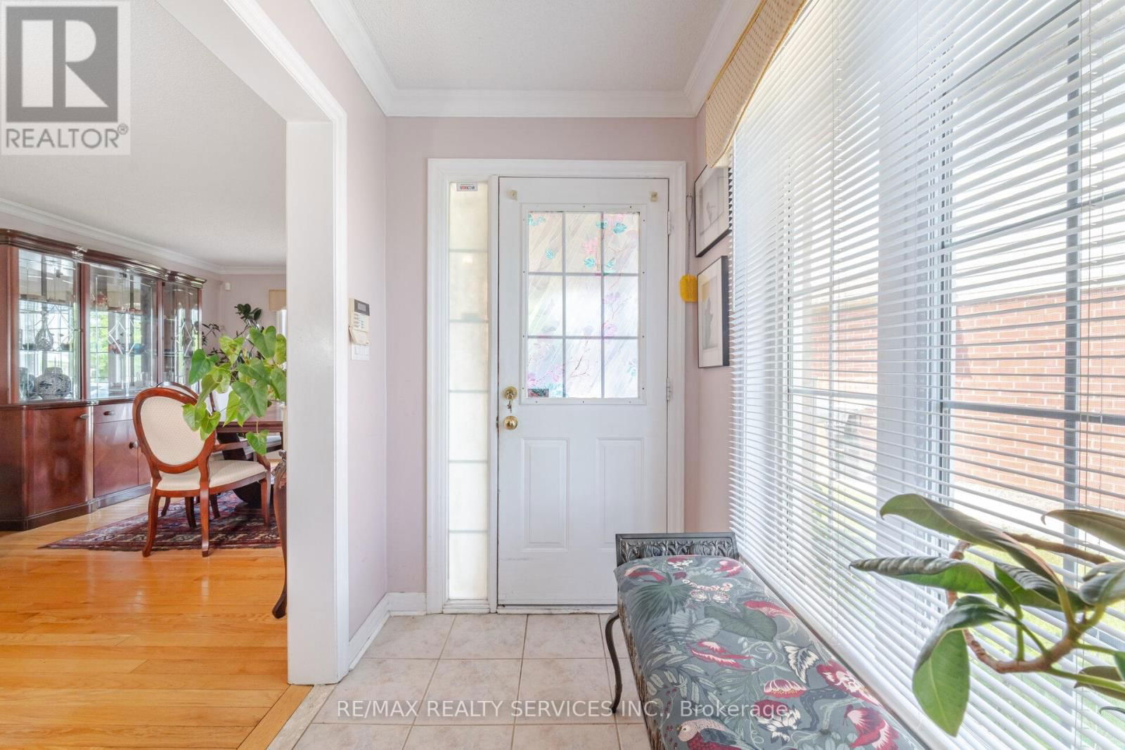18 SHERBO CRESCENT Image 6
