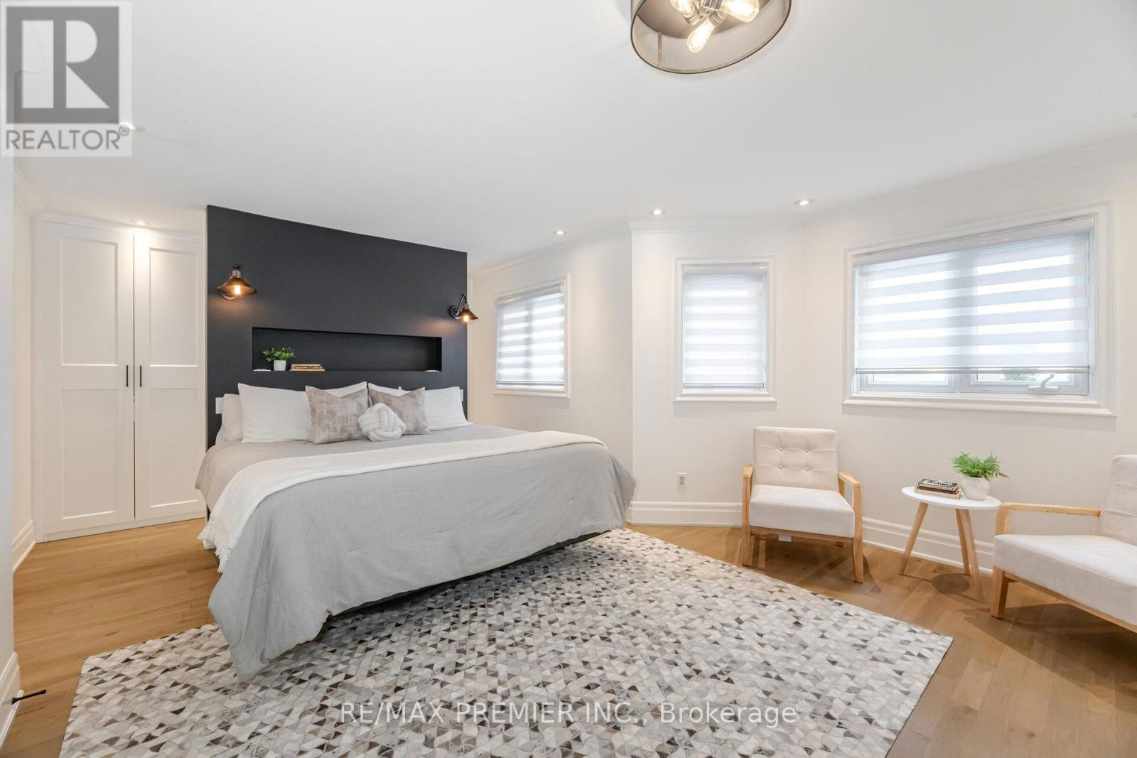 28 STRAWBERRY HILL COURT Image 19