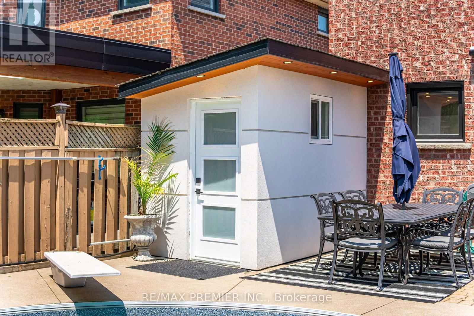 28 STRAWBERRY HILL COURT Image 40