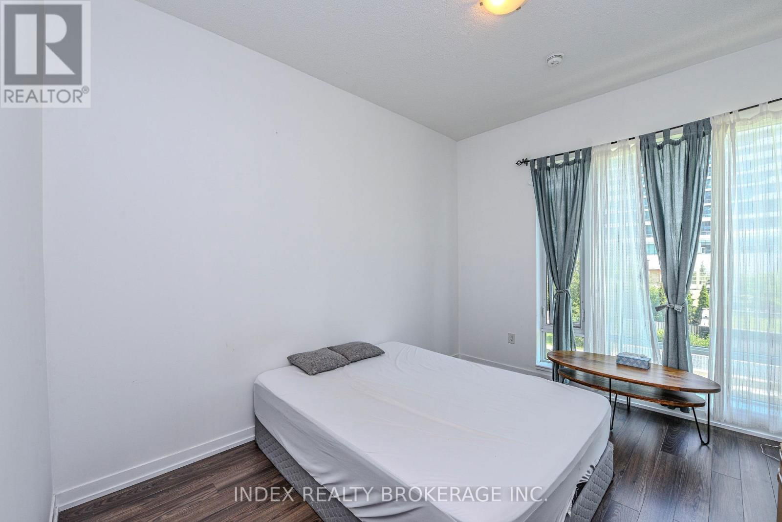 103 - 2560 EGLINGTON AVENUE Image 17