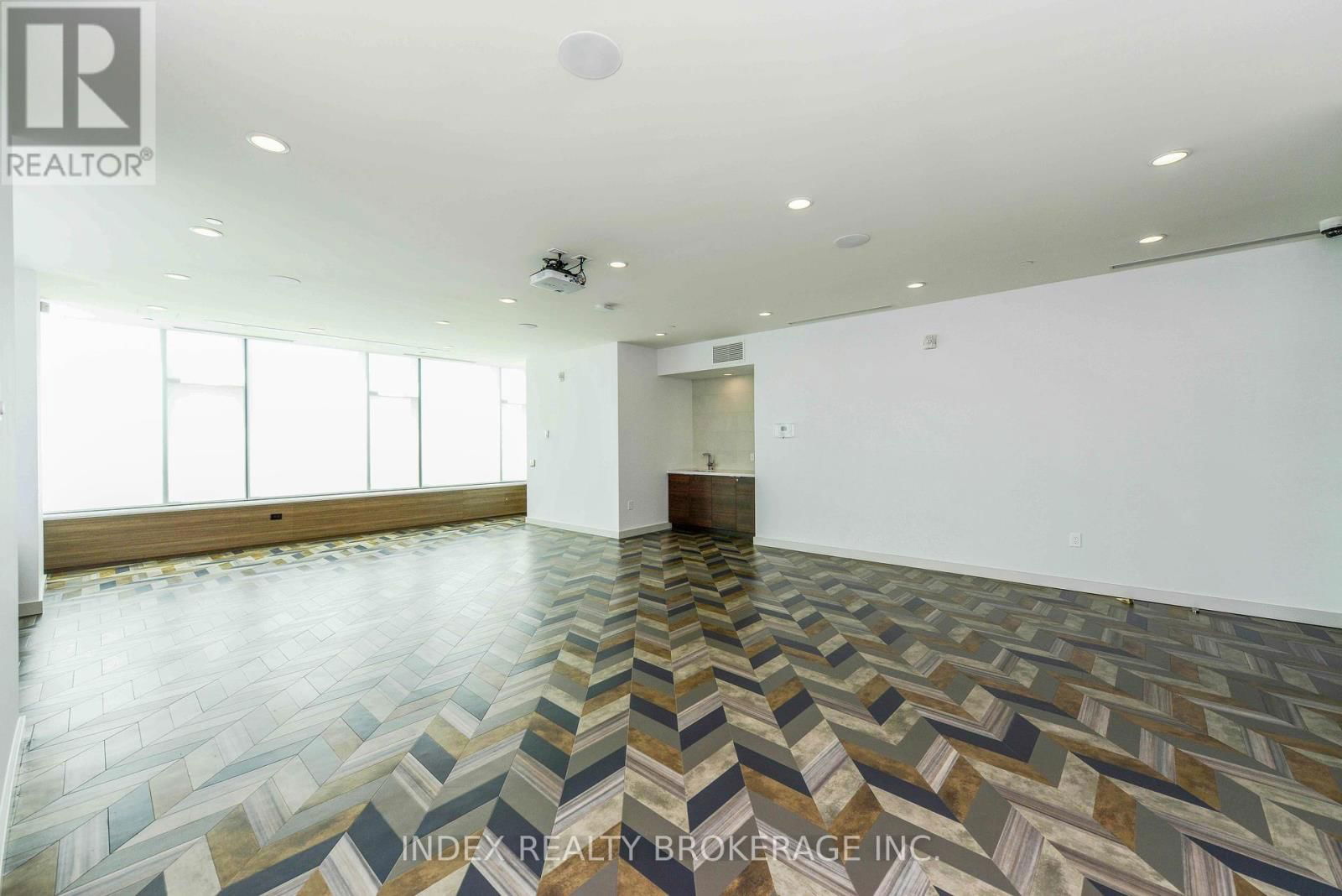 103 - 2560 EGLINGTON AVENUE Image 33