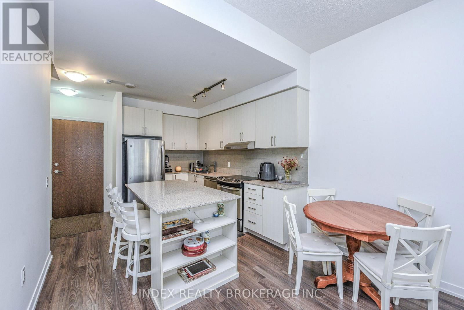 103 - 2560 EGLINGTON AVENUE Image 6