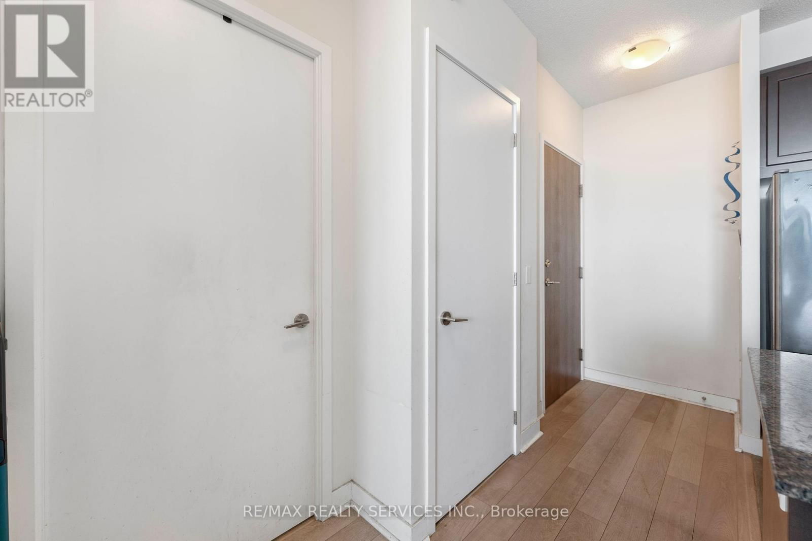 1506 - 3975 GRAND PARK DRIVE Image 4