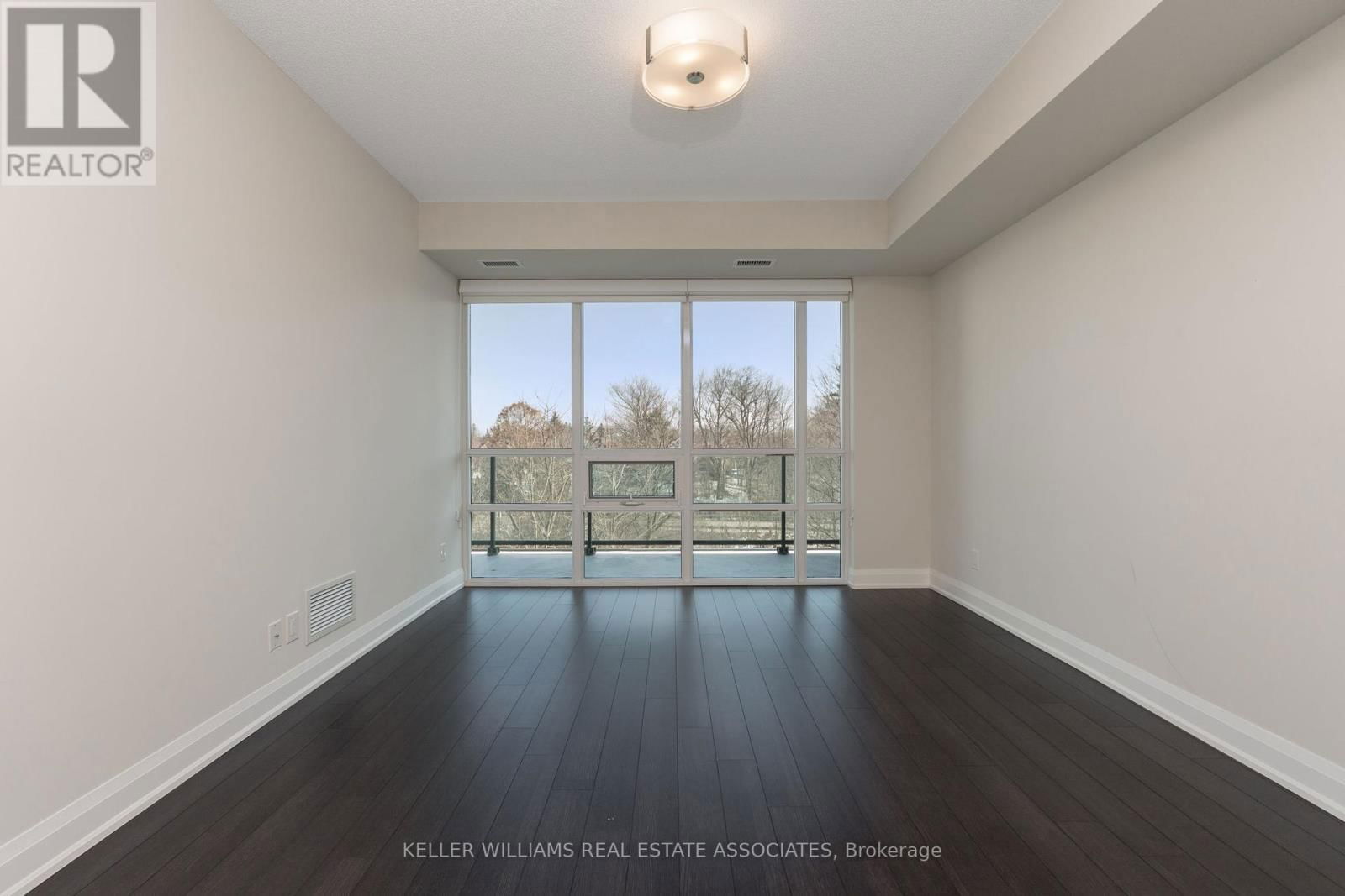 403 - 50 HALL ROAD Image 28