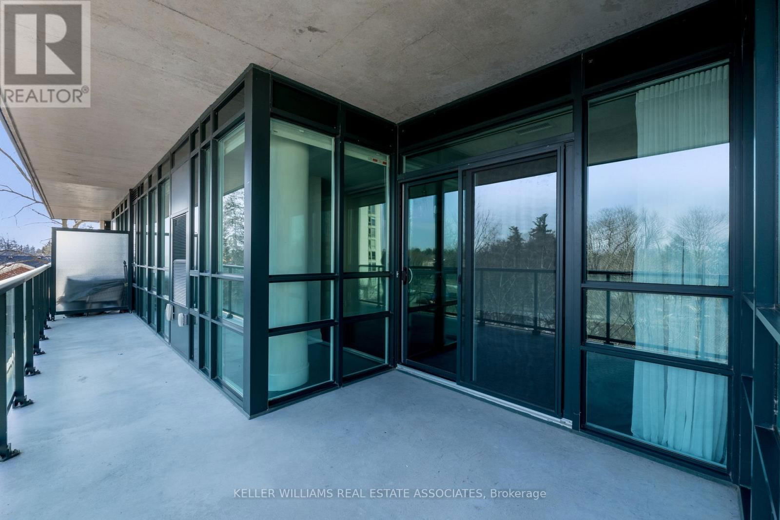 403 - 50 HALL ROAD Image 38