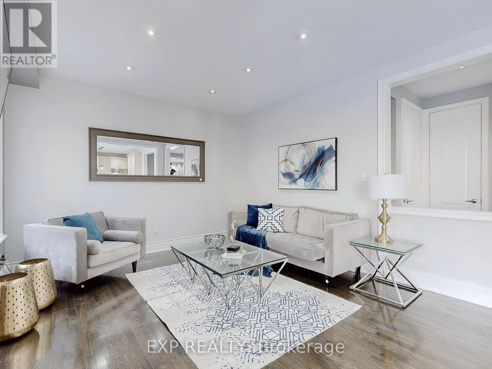 88 ROYAL WEST DRIVE Image 10