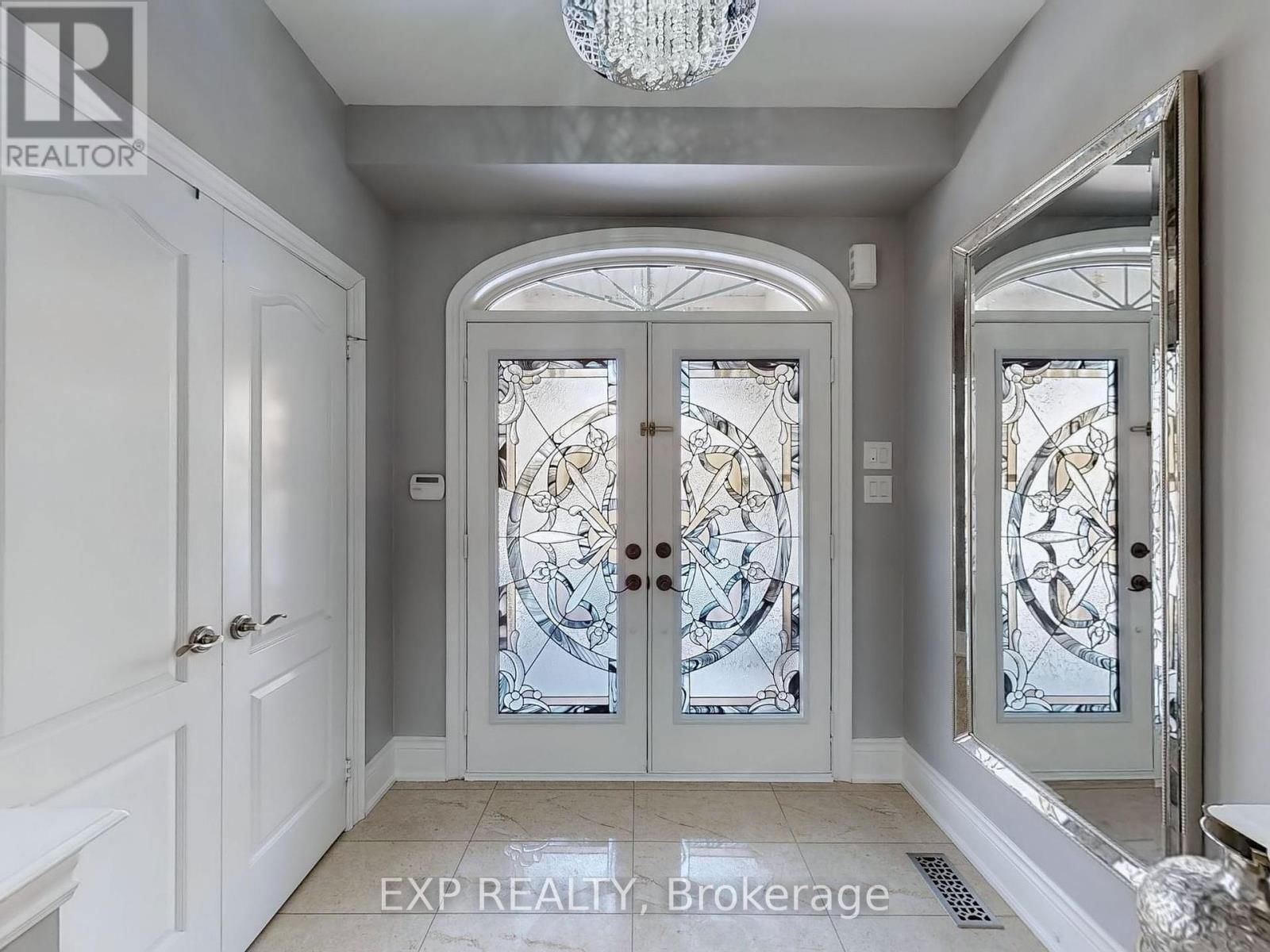88 ROYAL WEST DRIVE Image 20