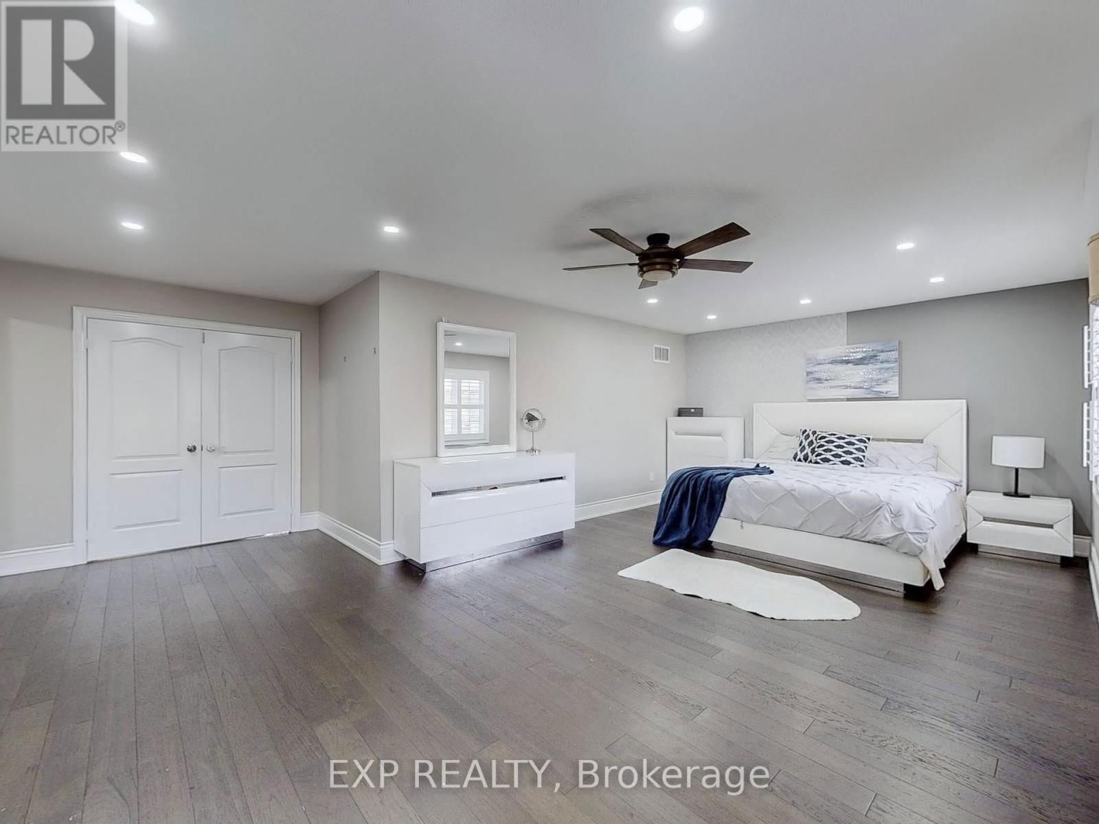 88 ROYAL WEST DRIVE Image 24