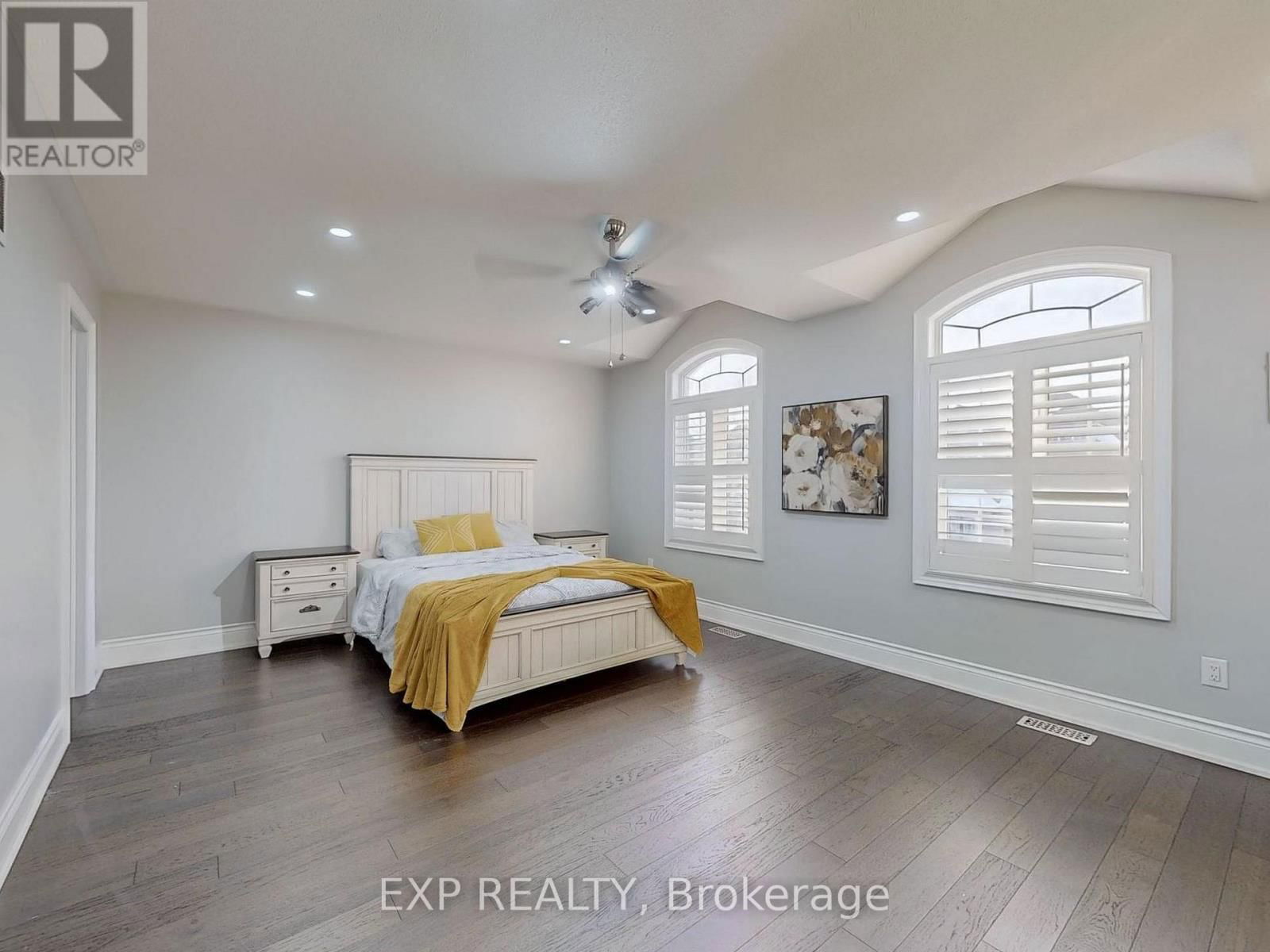 88 ROYAL WEST DRIVE Image 26