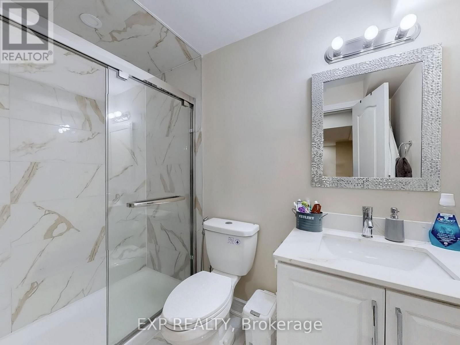 88 ROYAL WEST DRIVE Image 38