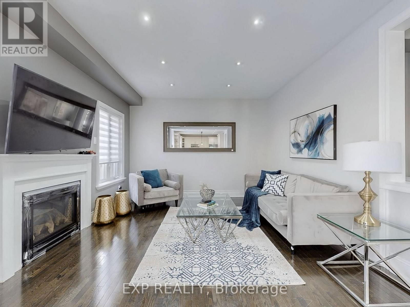 88 ROYAL WEST DRIVE Image 9