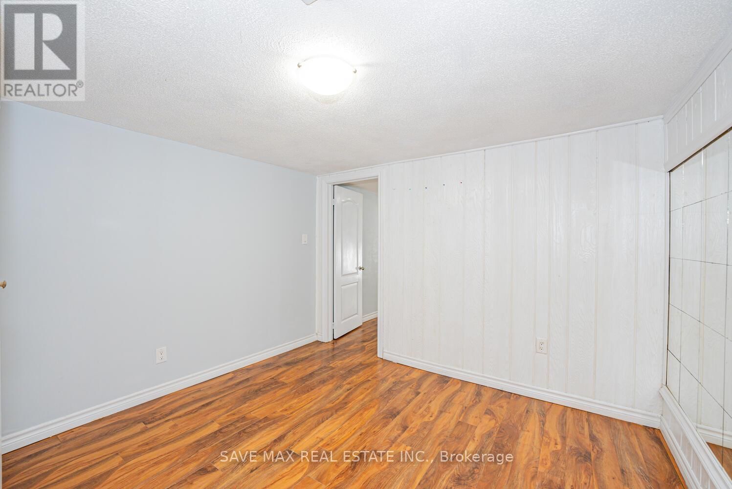 18 NORTHWOOD DRIVE Image 31
