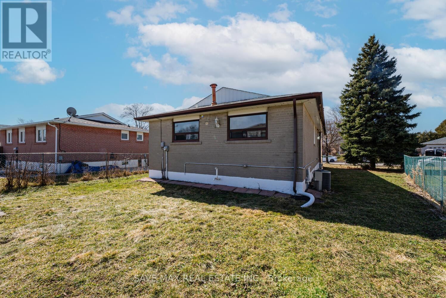 18 NORTHWOOD DRIVE Image 44
