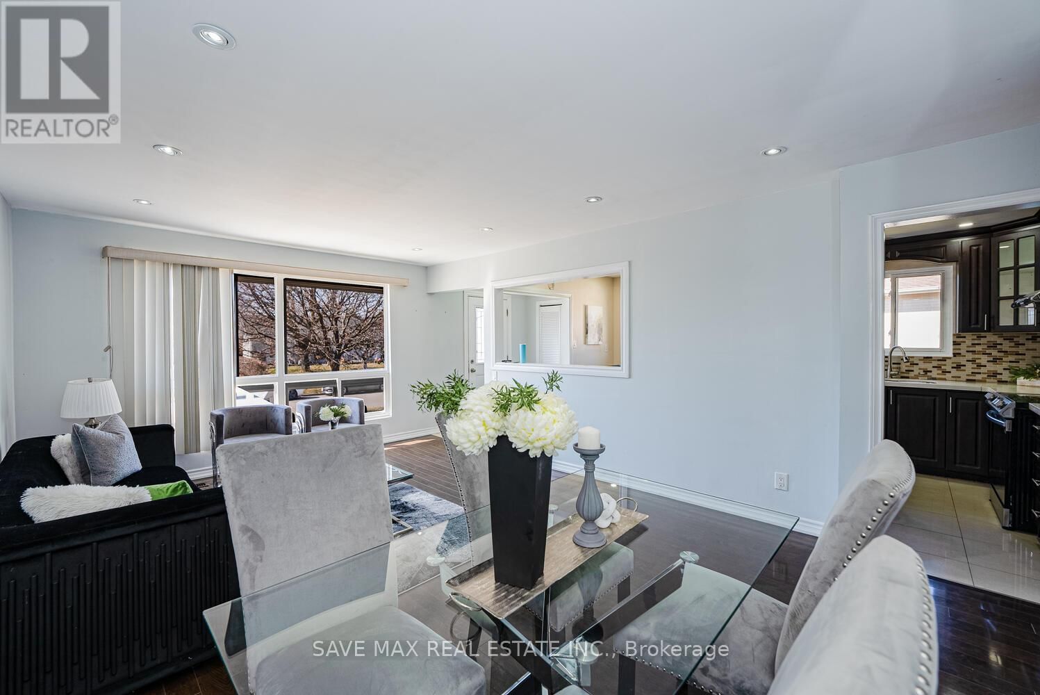 18 NORTHWOOD DRIVE Image 9