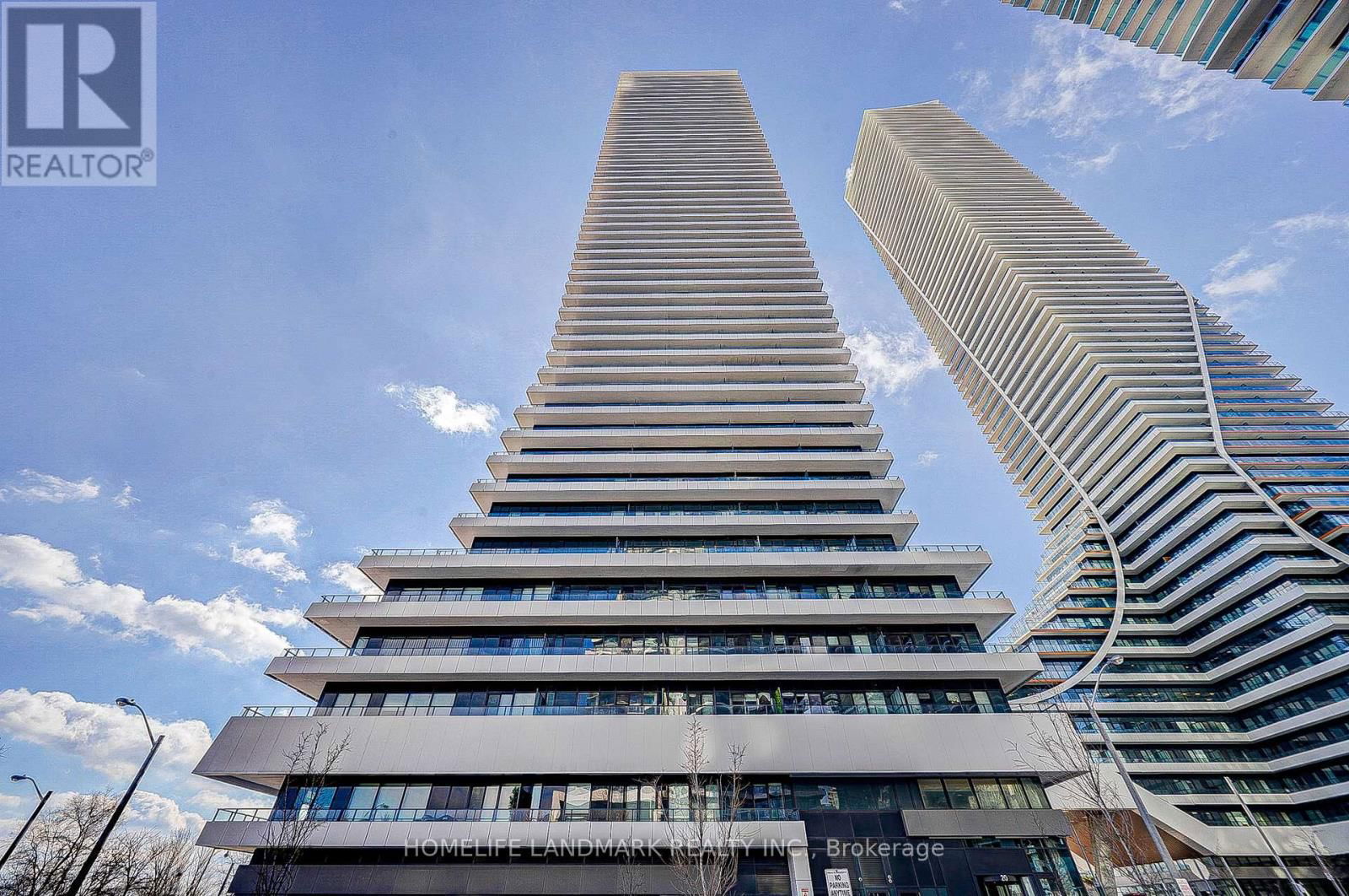 2608 - 20 SHORE BREEZE DRIVE Image 2