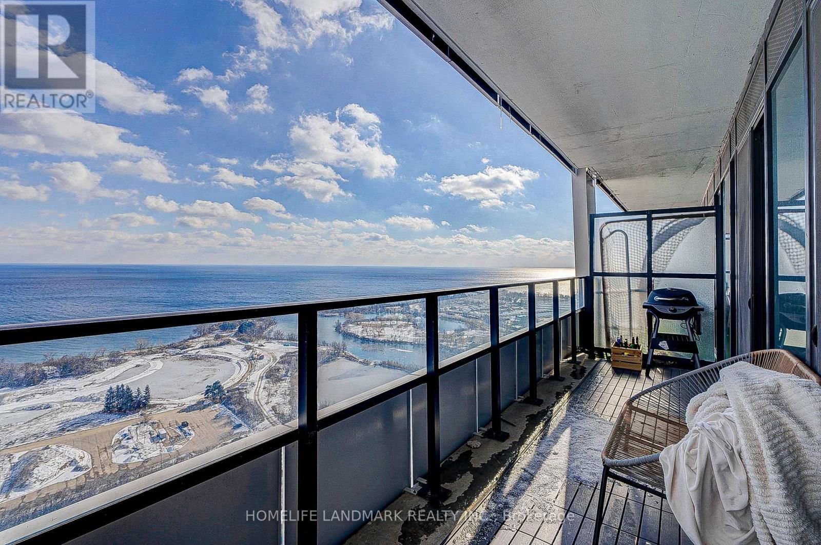 2608 - 20 SHORE BREEZE DRIVE Image 23