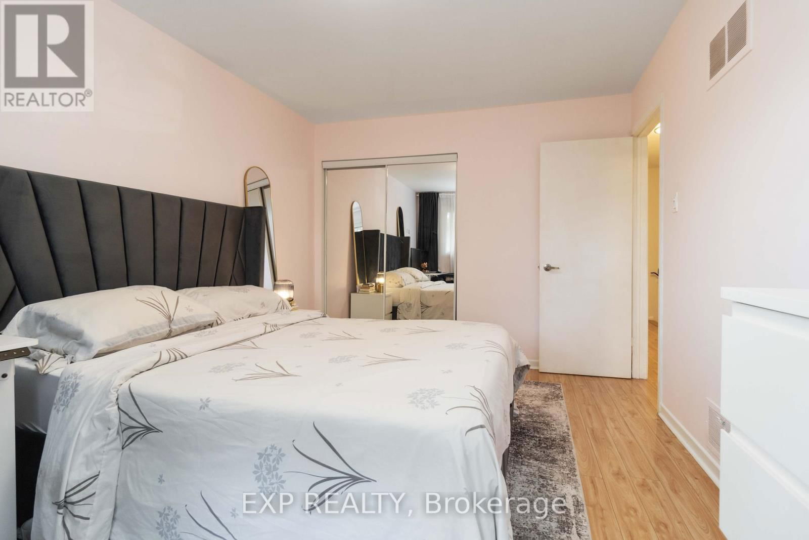 115 - 1180 MISSISSAUGA VALLEY BOULEVARD Image 14