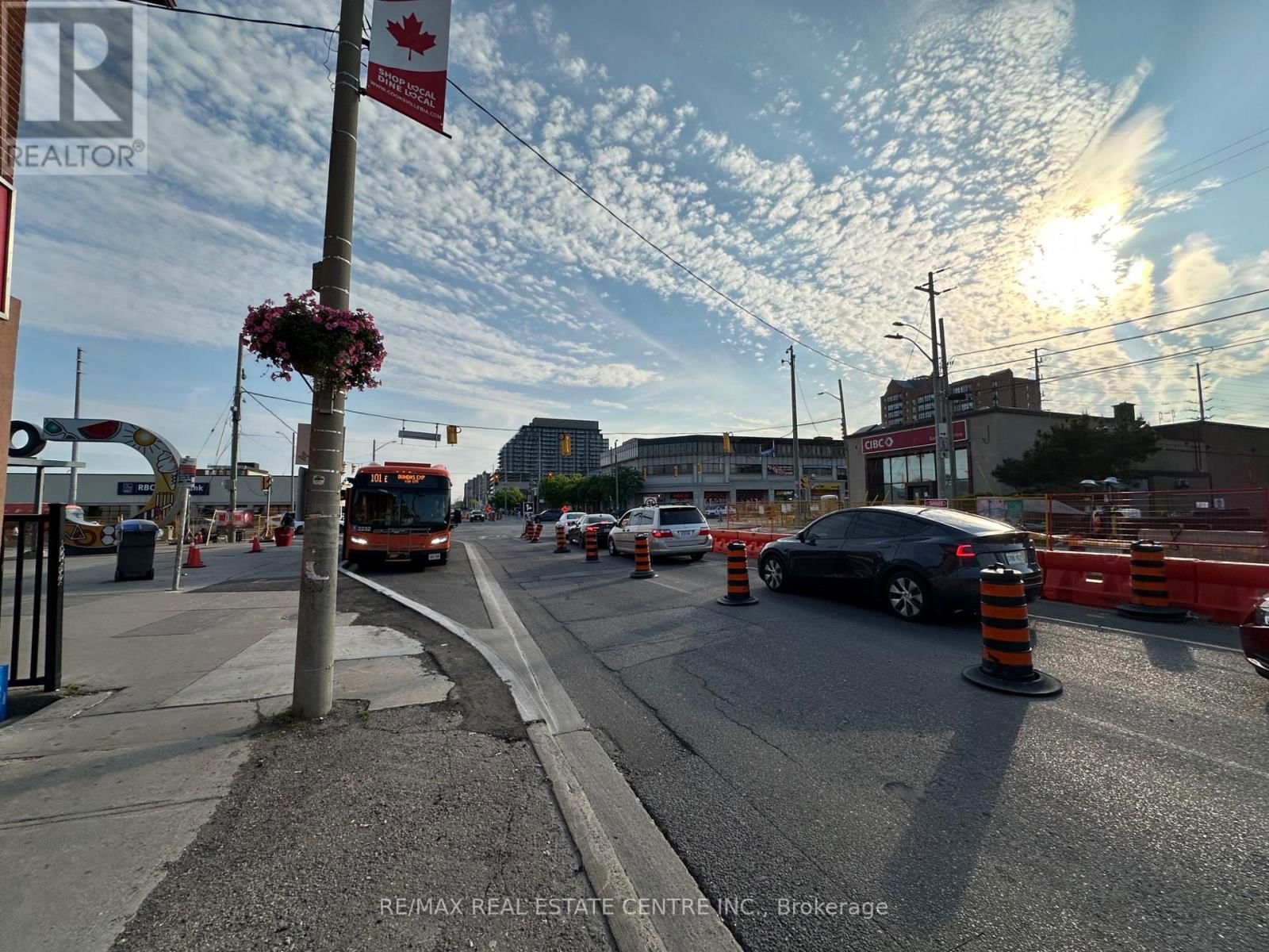 #3 - 20 DUNDAS STREET EAST Image 12