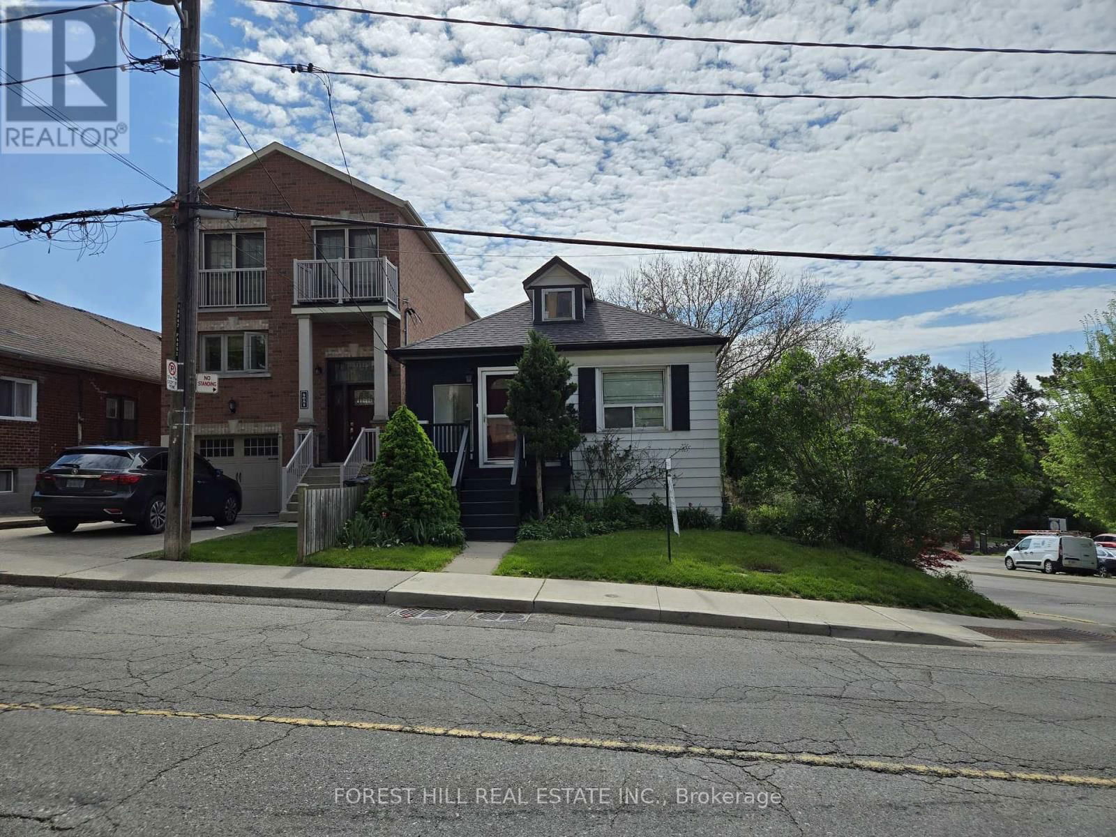 4053 OLD DUNDAS STREET Image 3