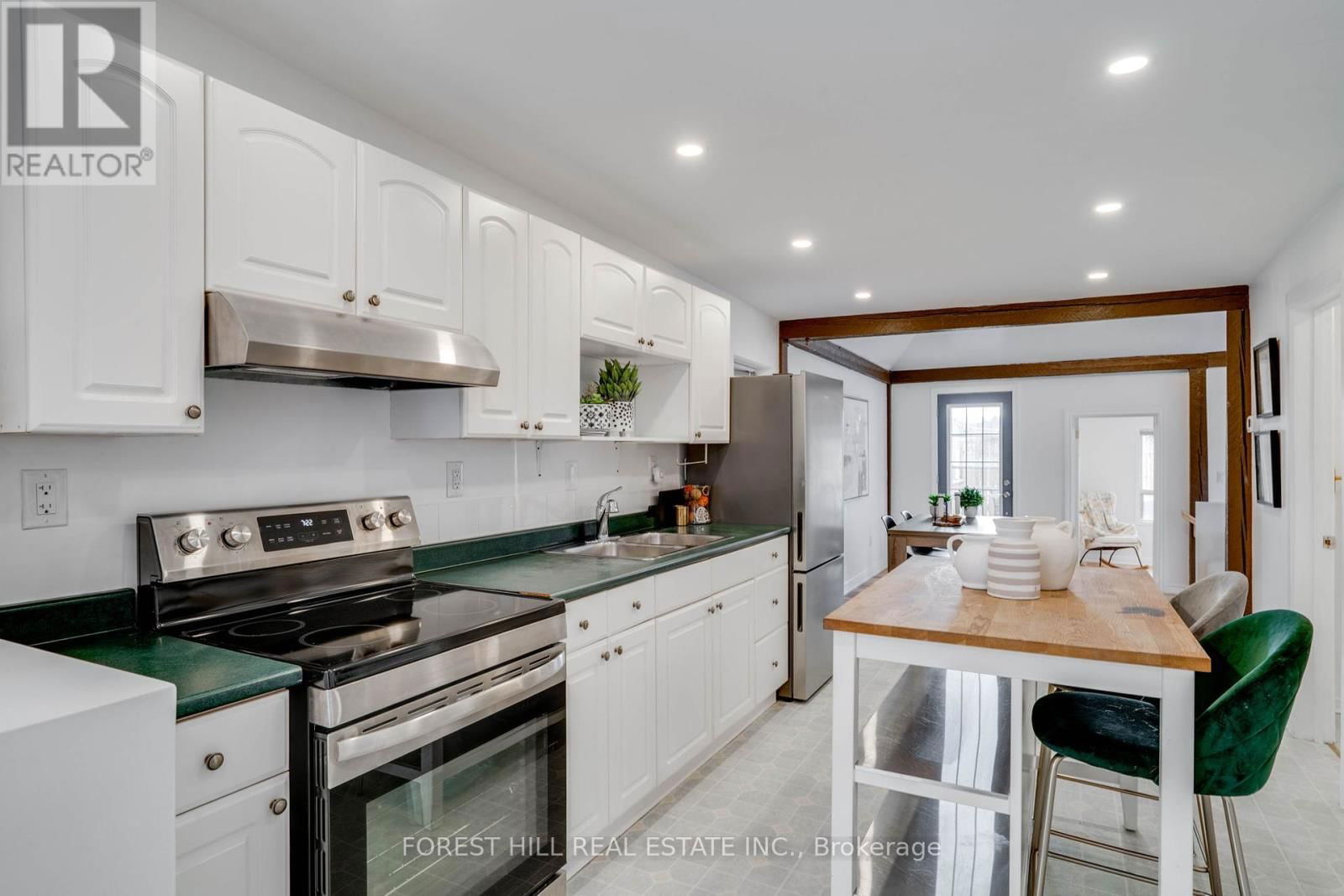 4053 OLD DUNDAS STREET Image 9